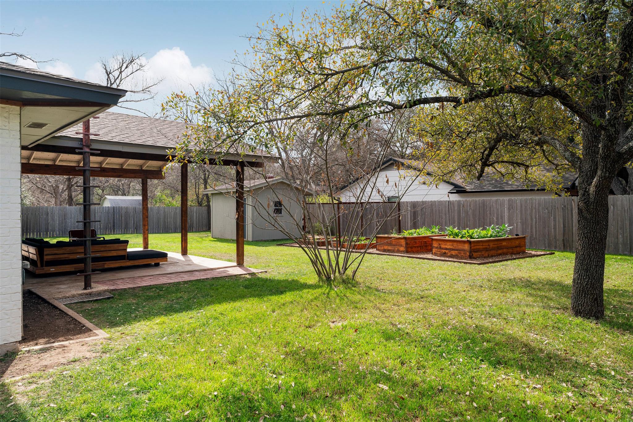 1111 Radam Cir, Austin, TX 78745