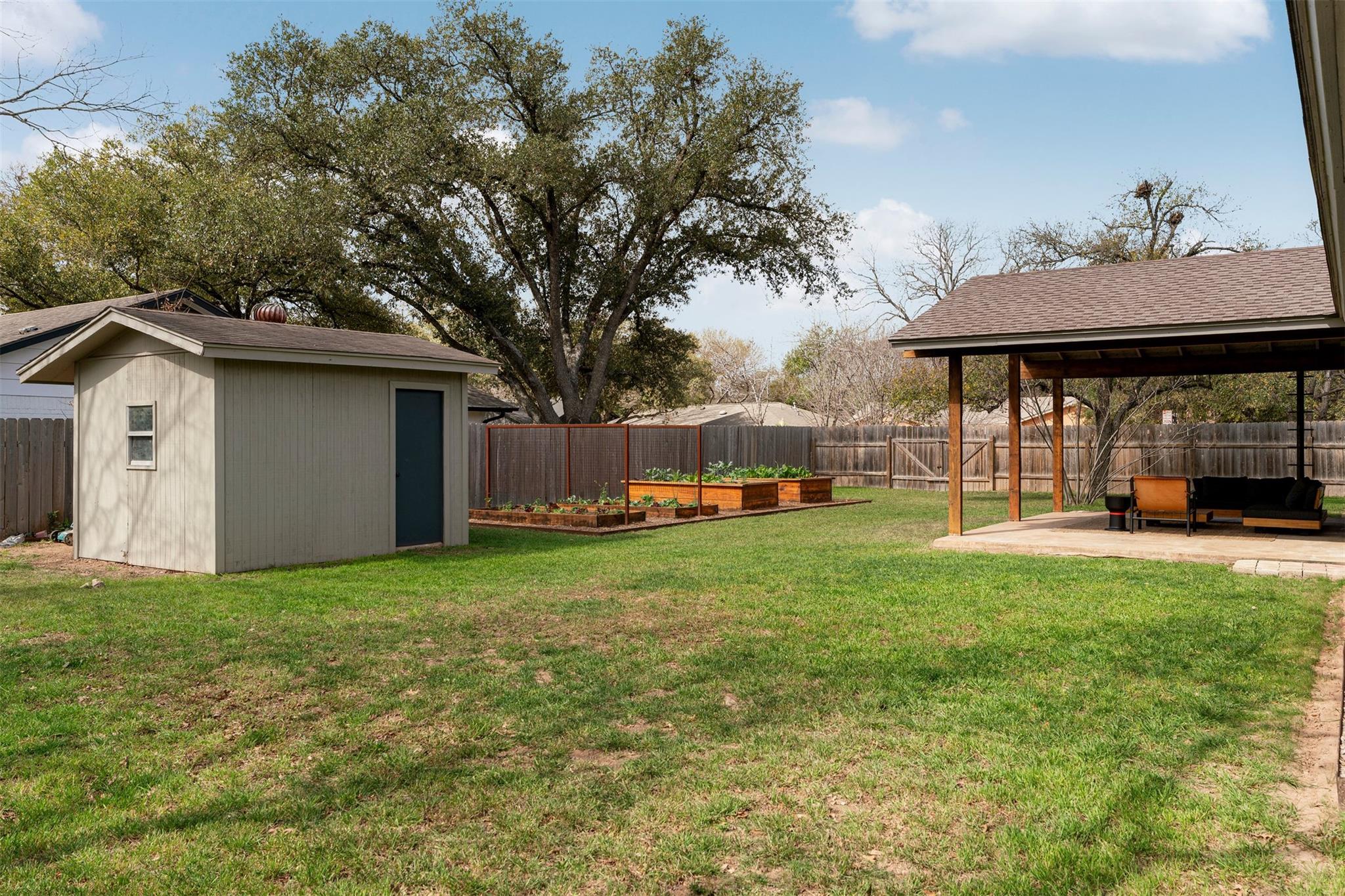 1111 Radam Cir, Austin, TX 78745