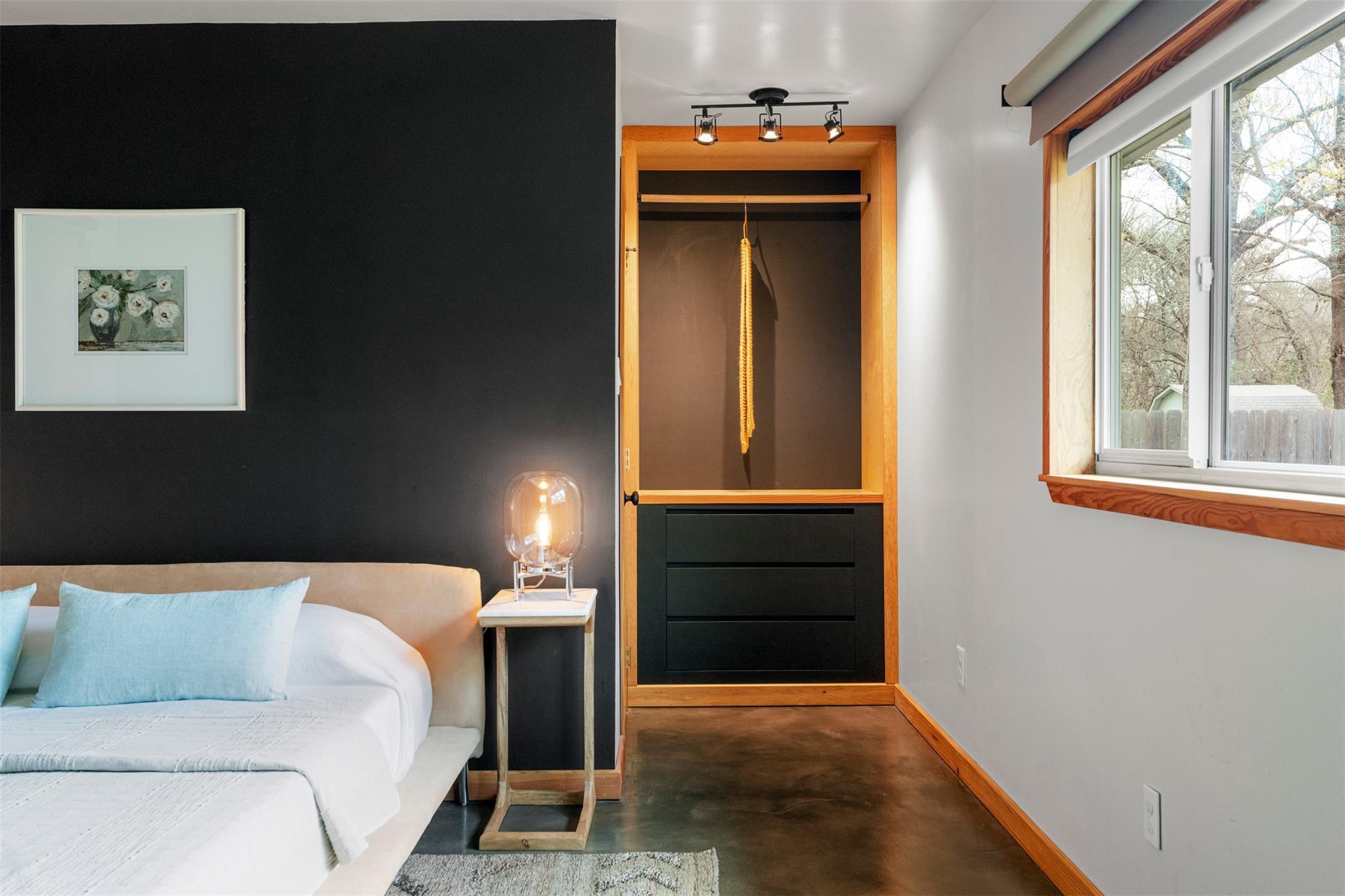 1111 Radam Cir, Austin, TX 78745