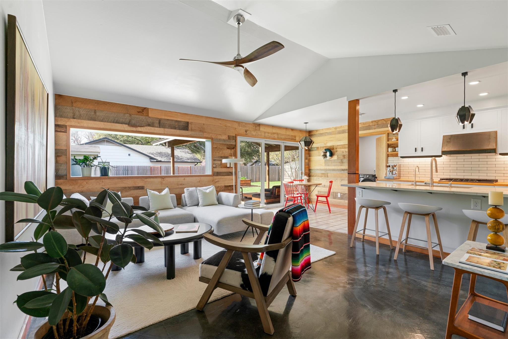 1111 Radam Cir, Austin, TX 78745