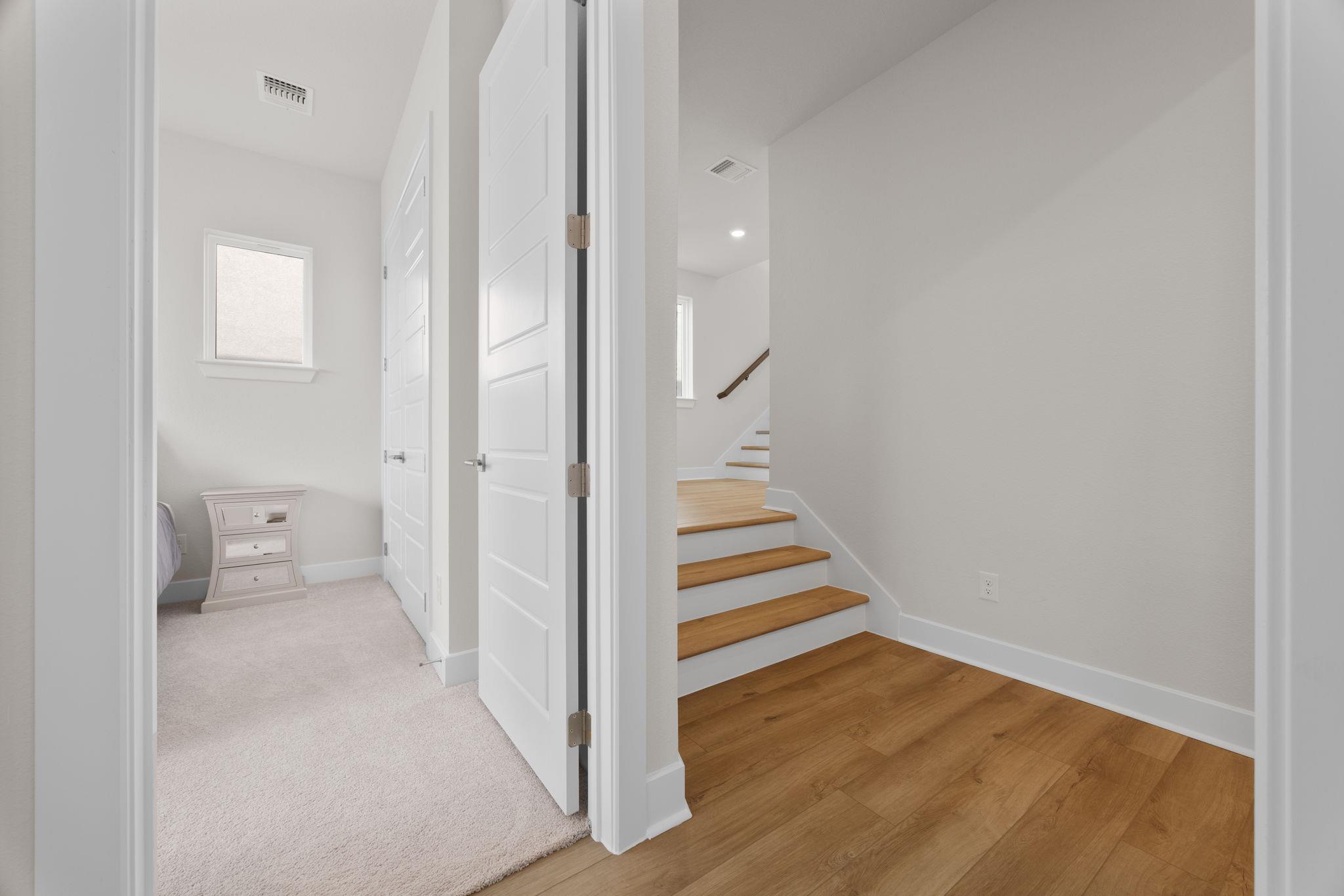 8 Doverland Dr, Austin, TX 78738