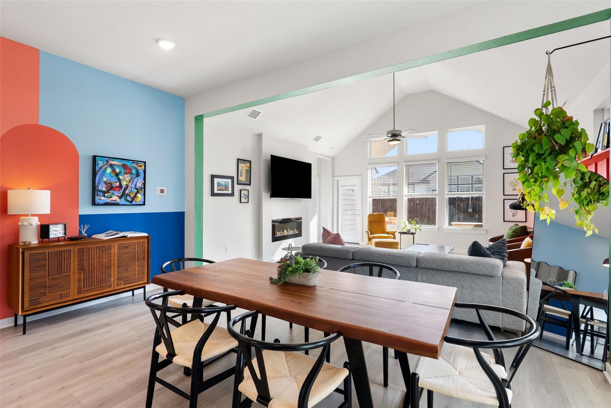 233 Snowbell St, San Marcos, TX 78666