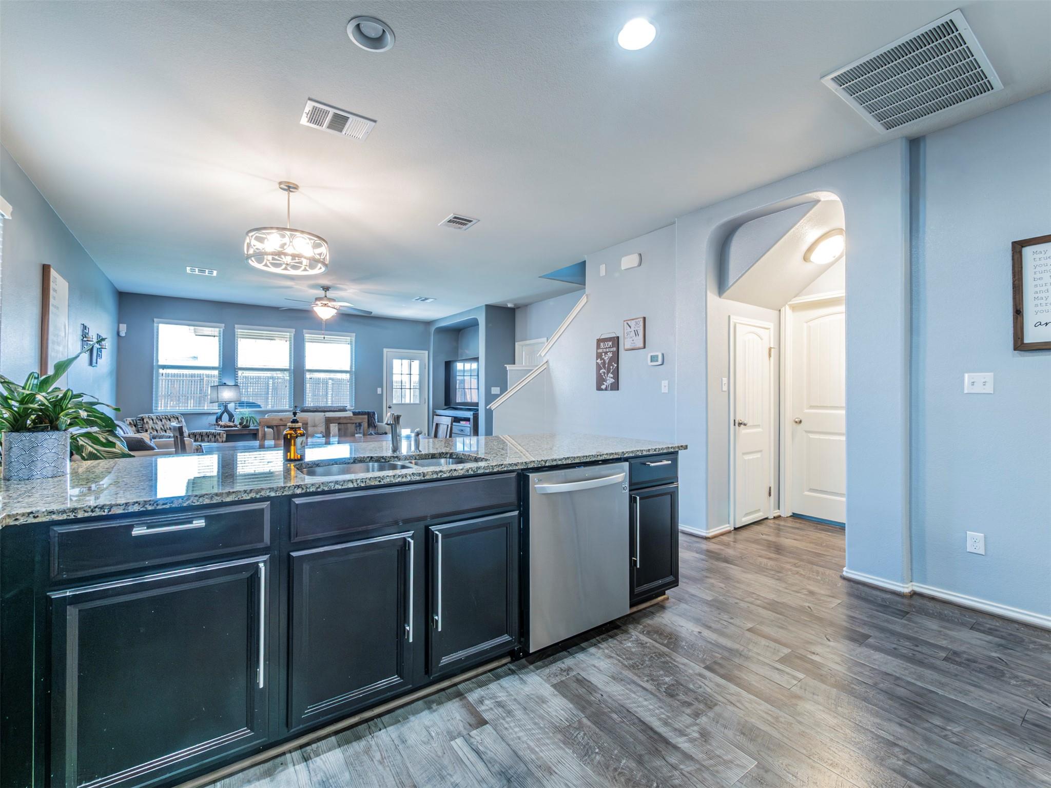 332 Fletcher Bnd, Buda, TX 78610