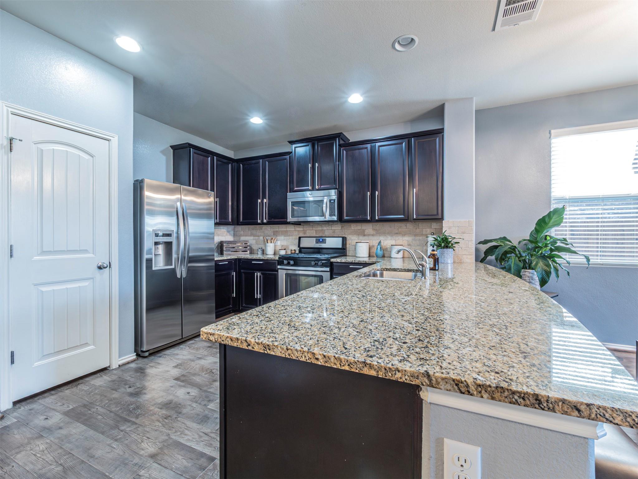 332 Fletcher Bnd, Buda, TX 78610