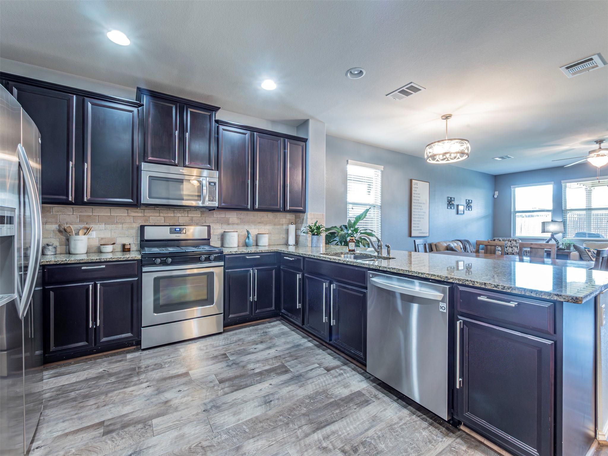 332 Fletcher Bnd, Buda, TX 78610