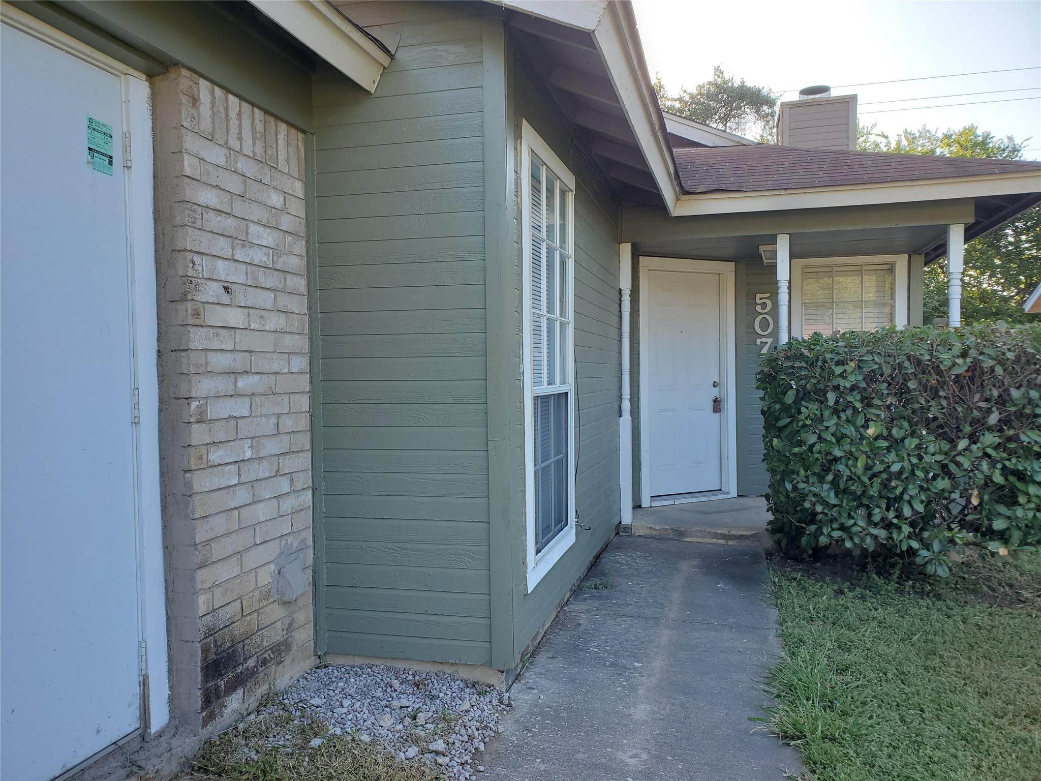 507 Greenlawn Blvd, Round Rock, TX 78664