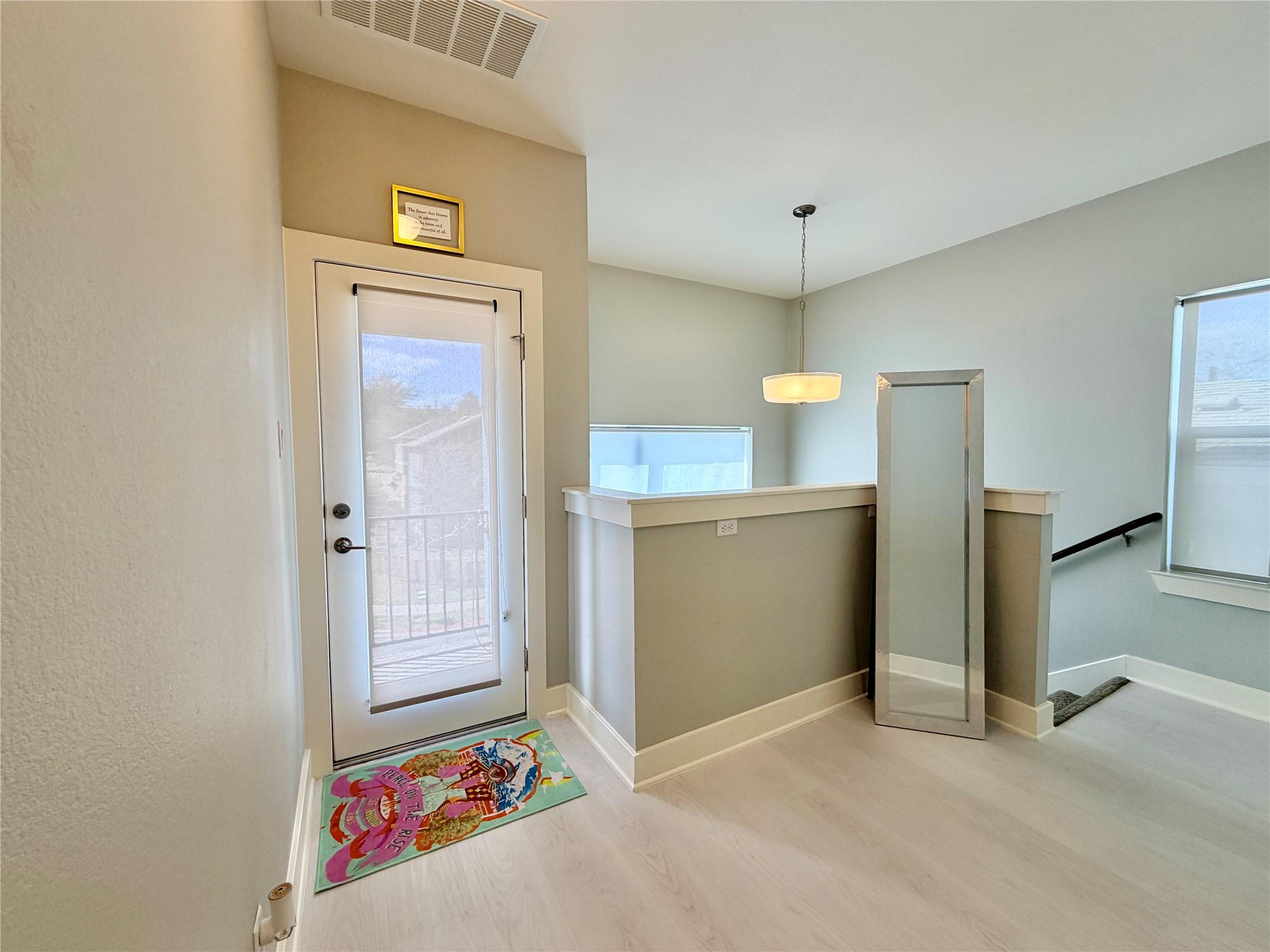 1820 Carlson Dr # 43C, Austin, TX 78741