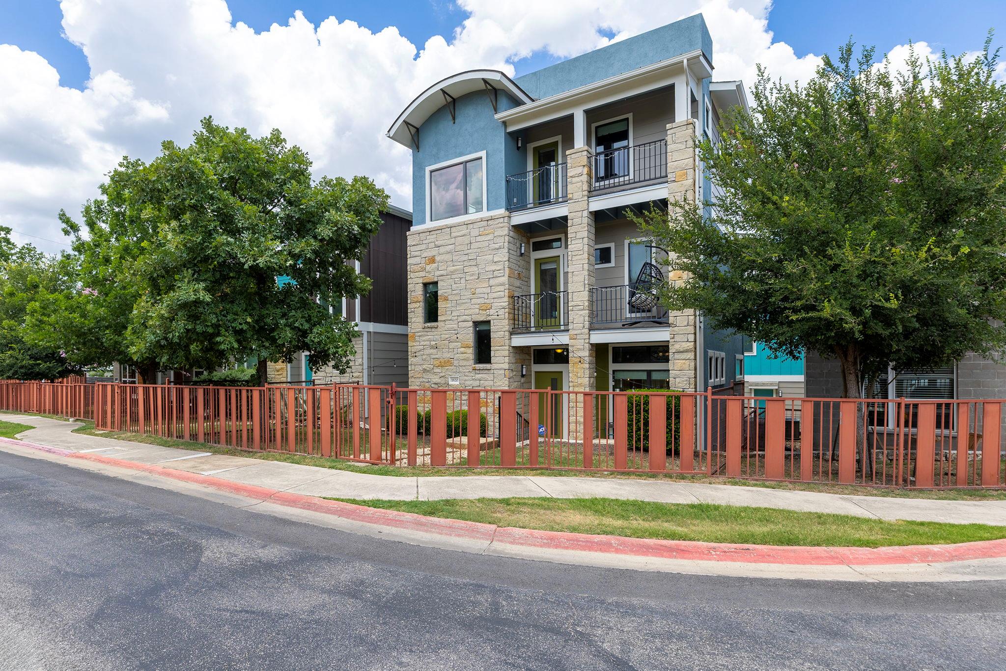 1820 Carlson Dr # 43C, Austin, TX 78741