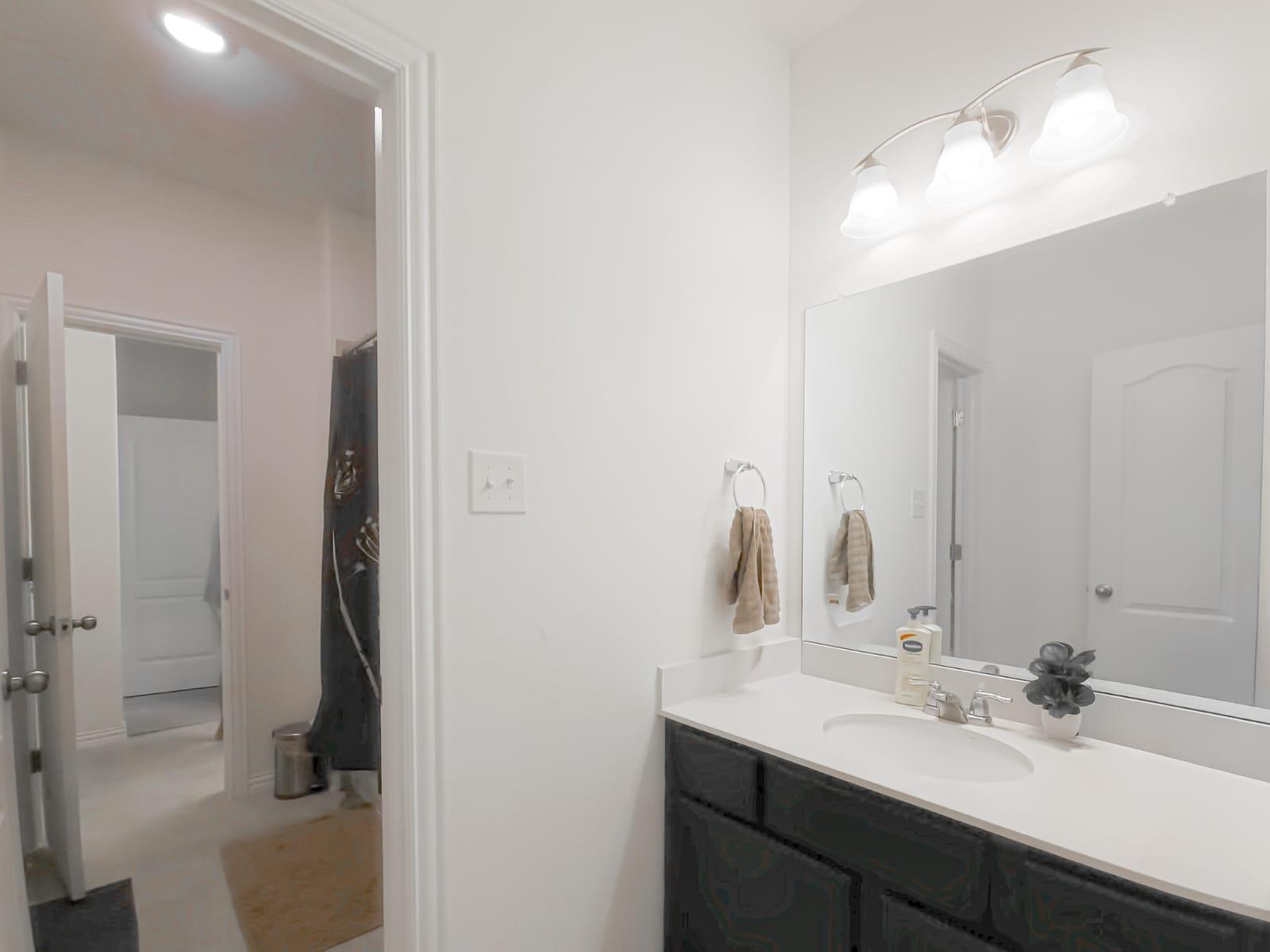 627 Pheasant Hill Ln, Georgetown, TX 78628