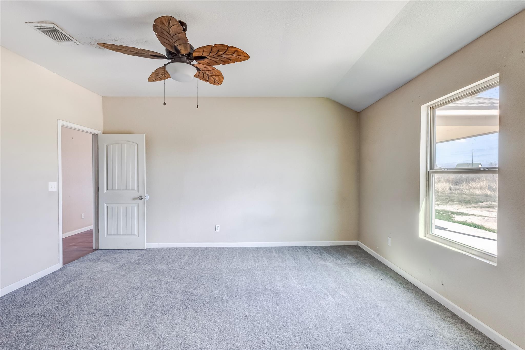 1029 County Road 274 Dr, Bertram, TX 78605