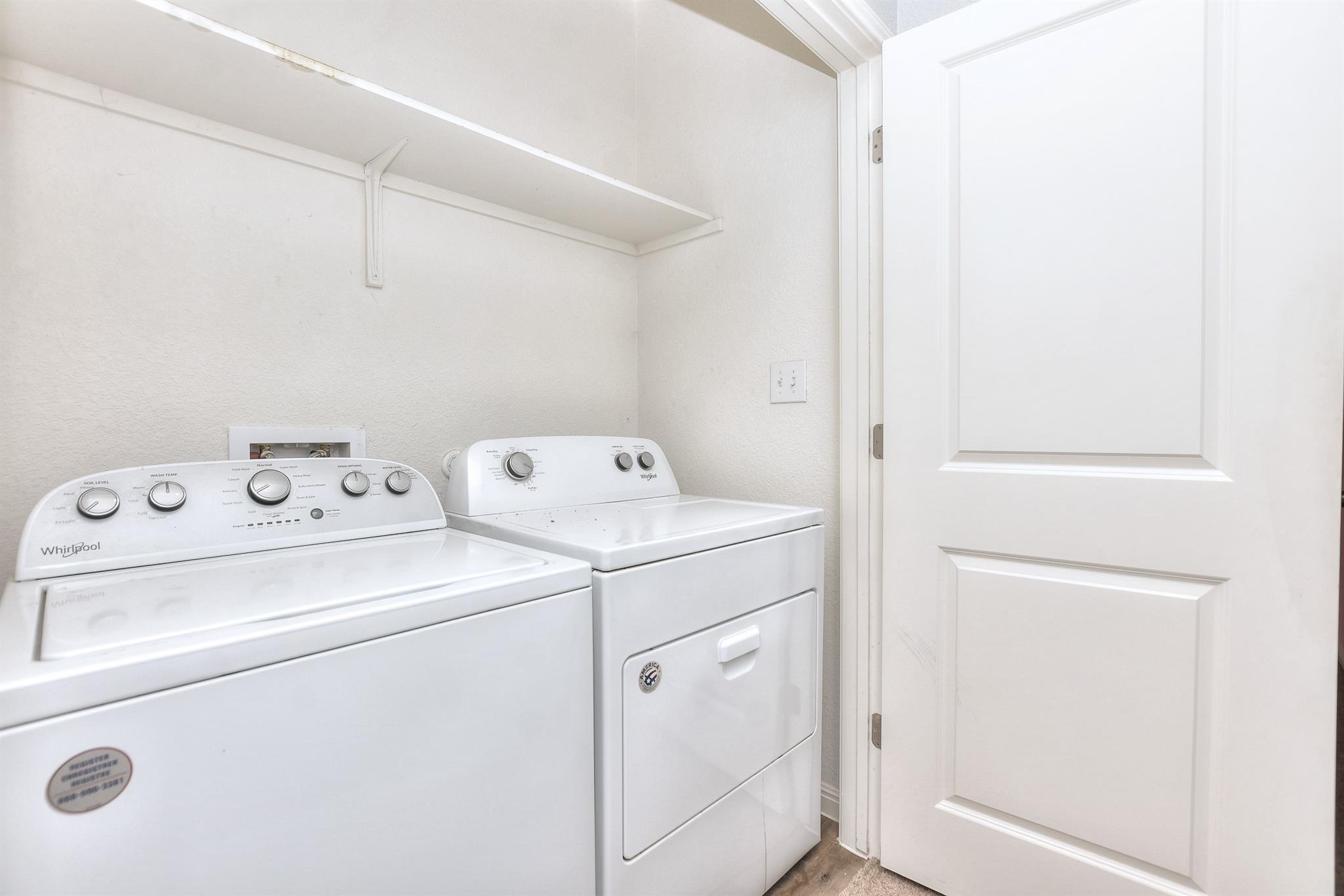 109 Helios Dr, Jarrell, TX 76537