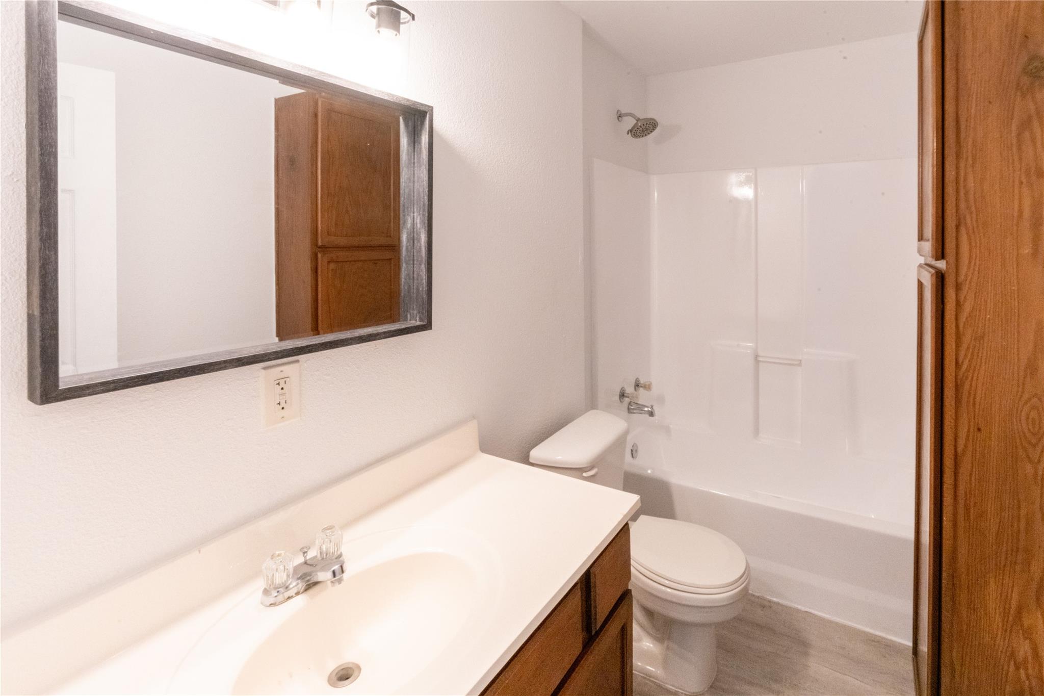 702 N 2nd St, Copperas Cove, TX 76522