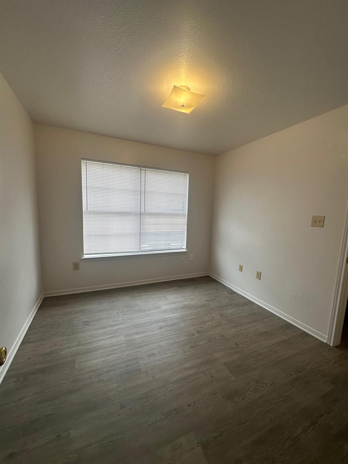 401-B Ave T Avenue T, Marble Falls, TX 78654