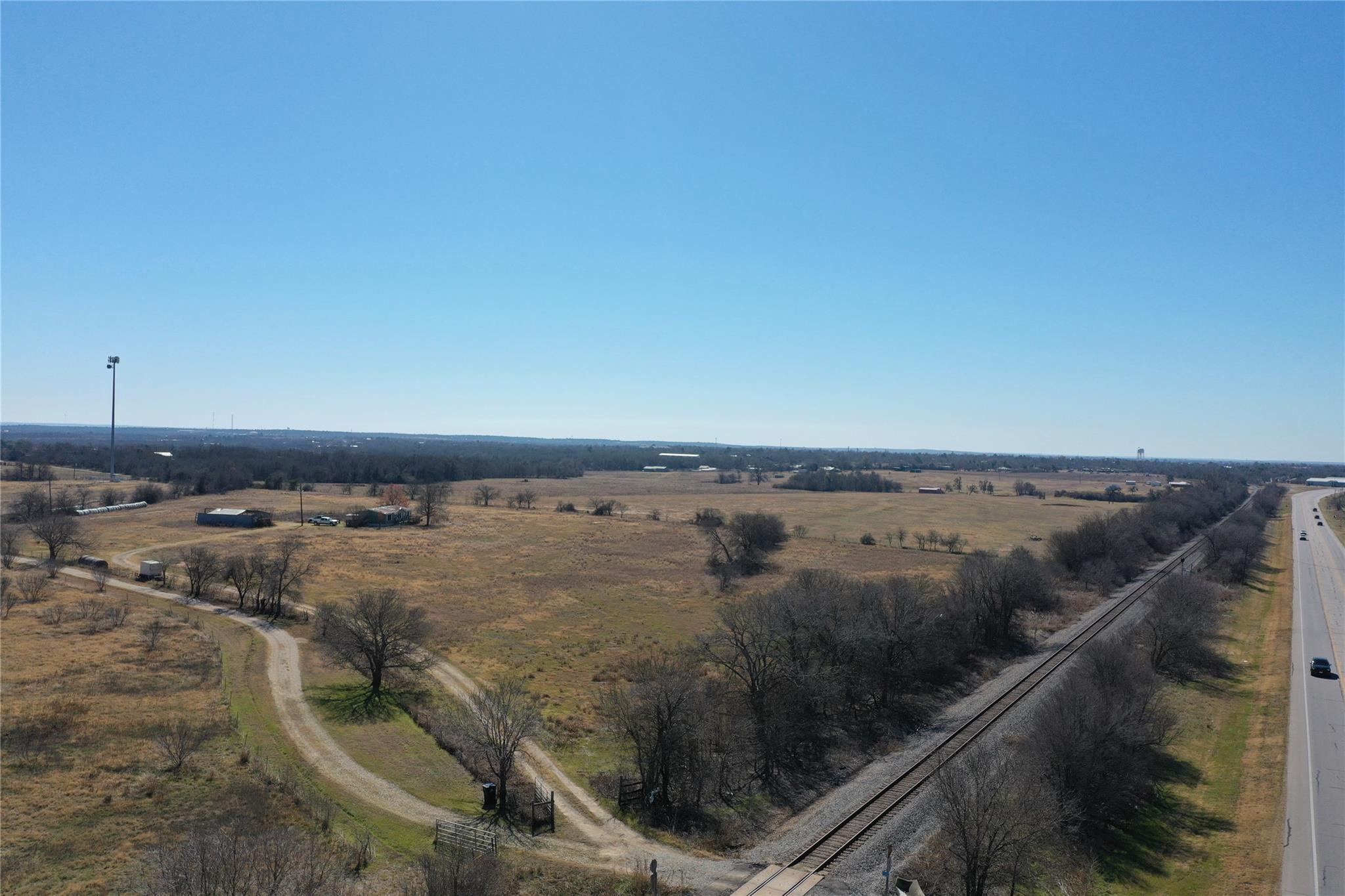 915 State Highway 95 Highway N # A, Elgin, TX 78621