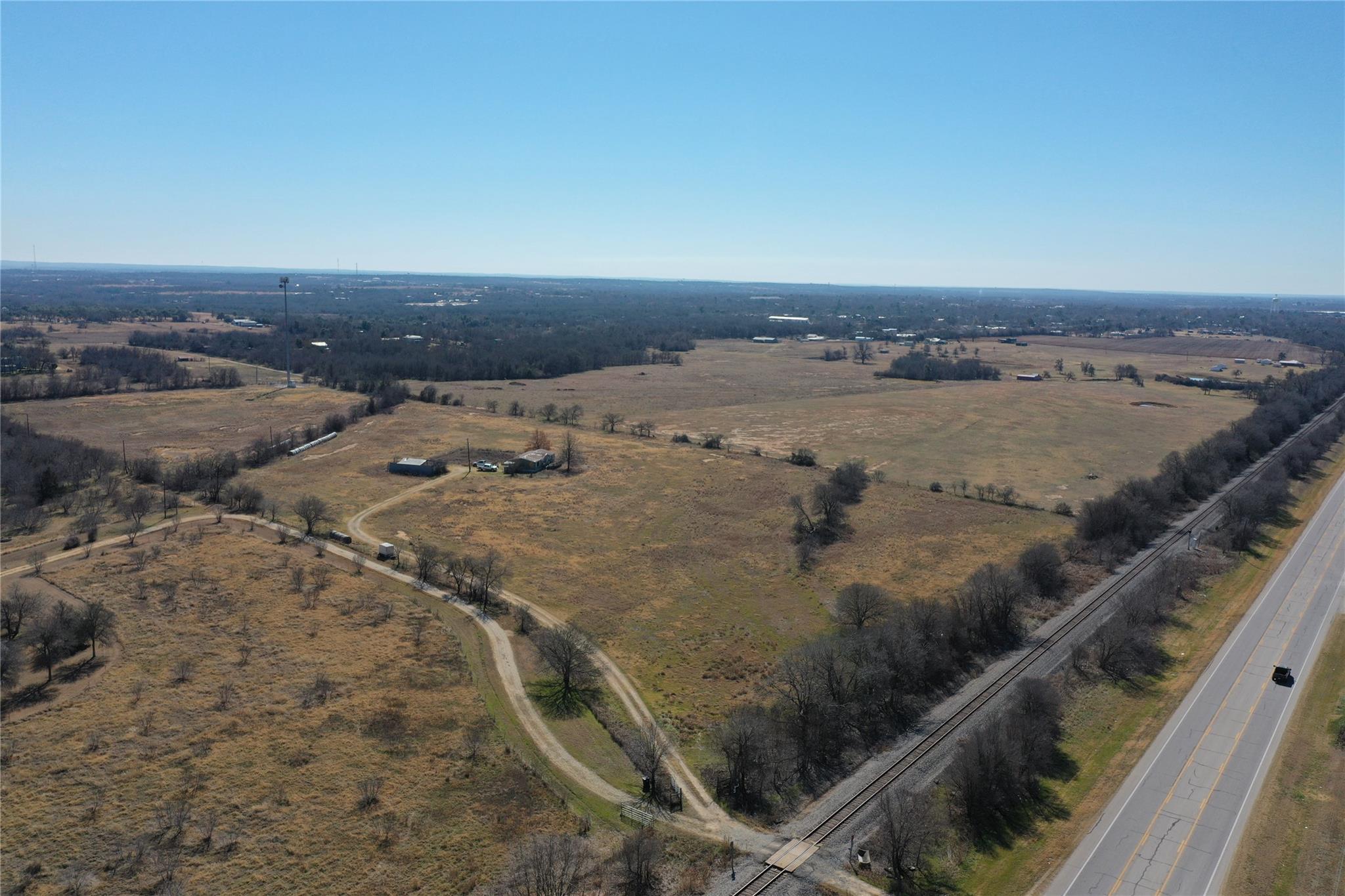 915 State Highway 95 Highway N # A, Elgin, TX 78621