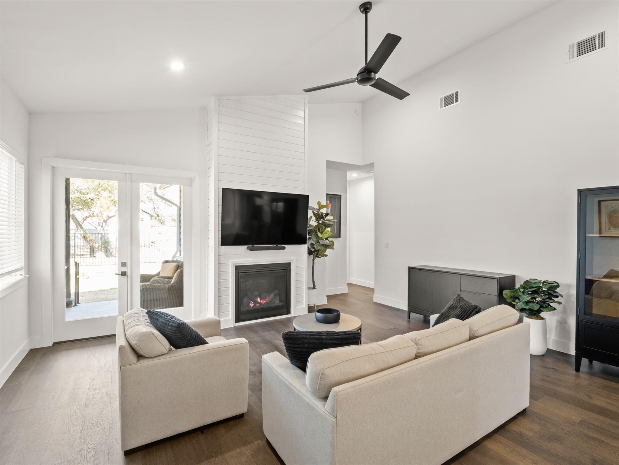 170 Bunker Ranch Blvd # 59, Dripping Springs, TX 78620