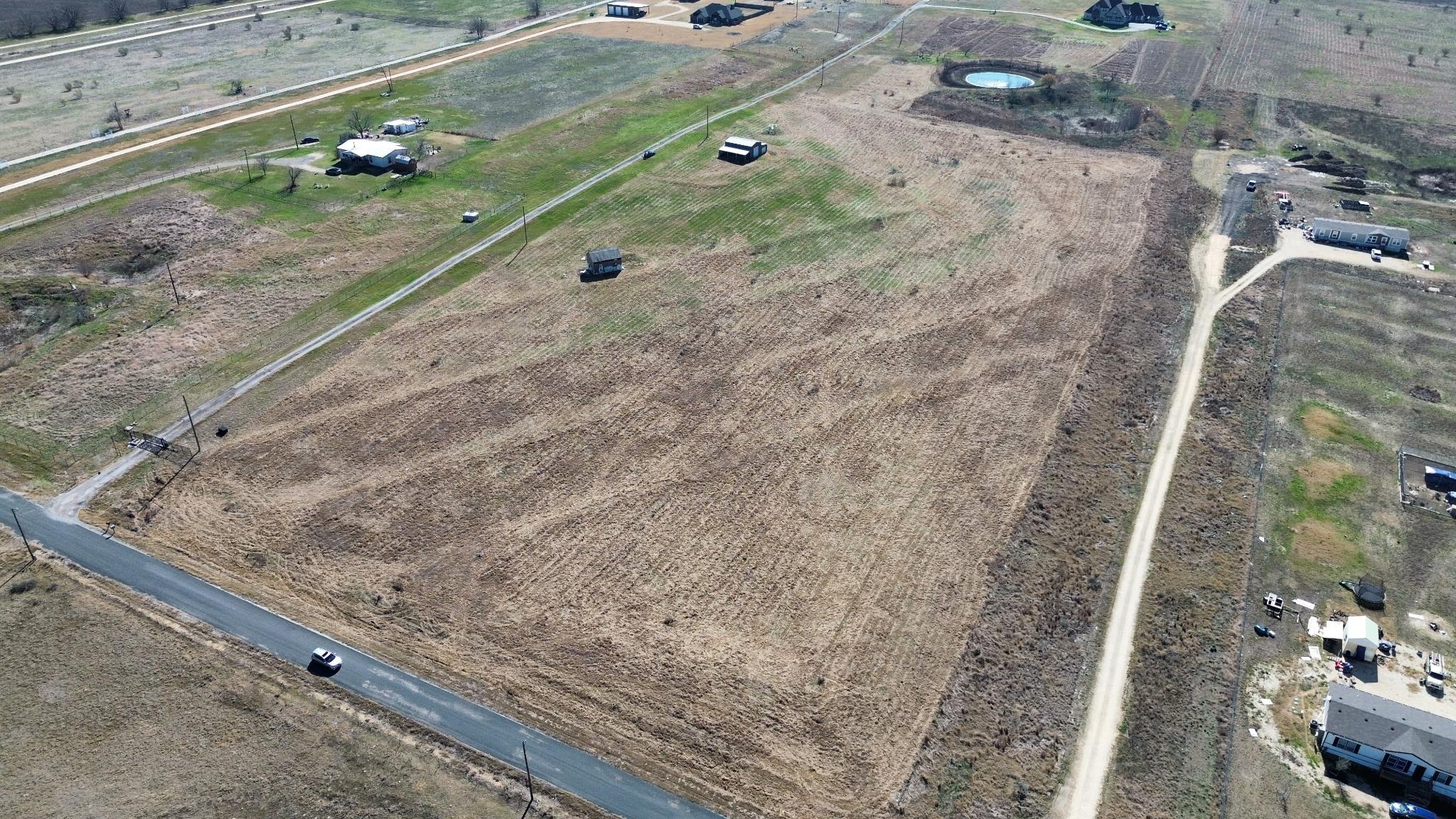 668 County Road 451, Taylor, TX 76574