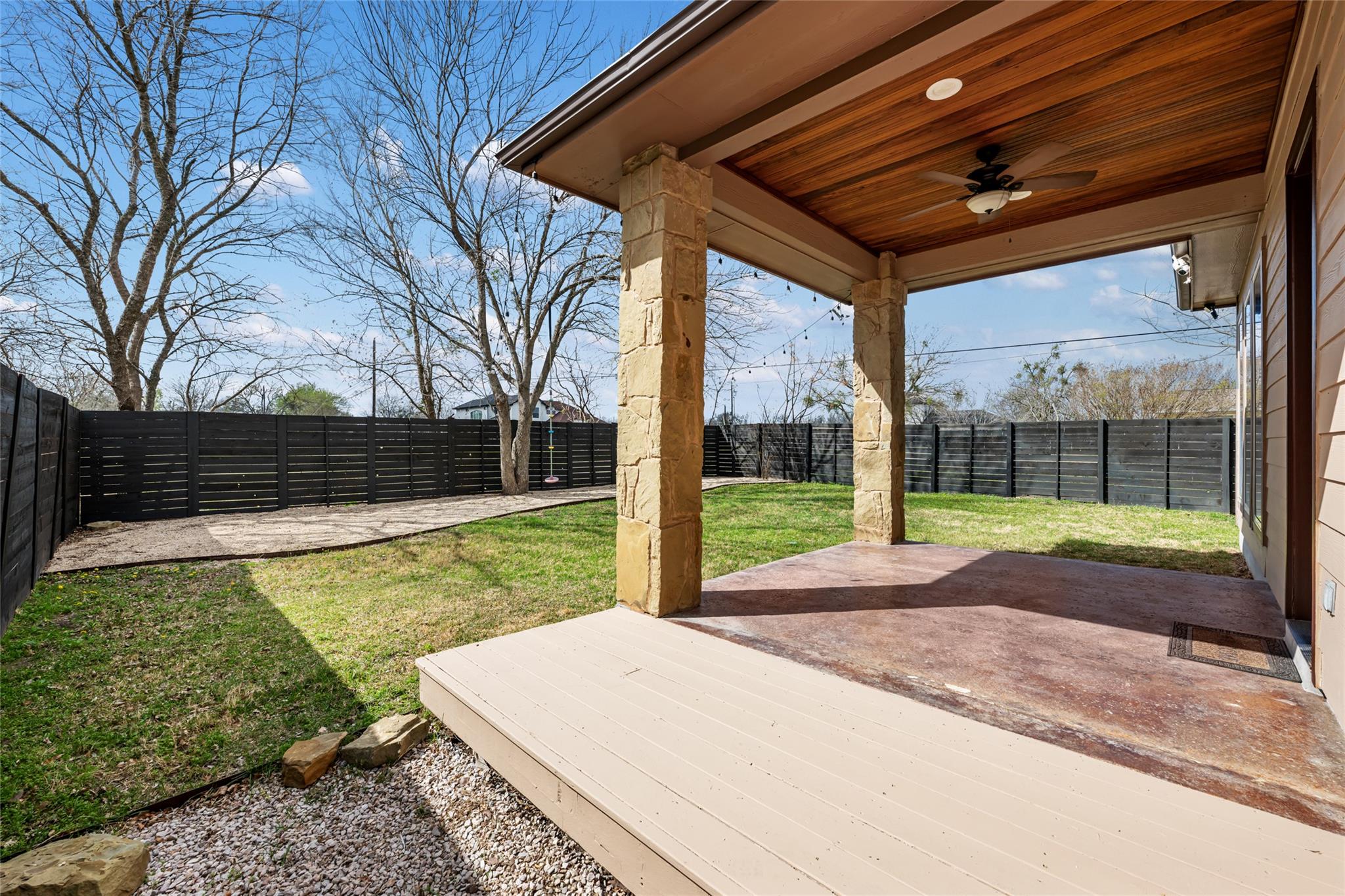 600 Samaripa St, Manor, TX 78653