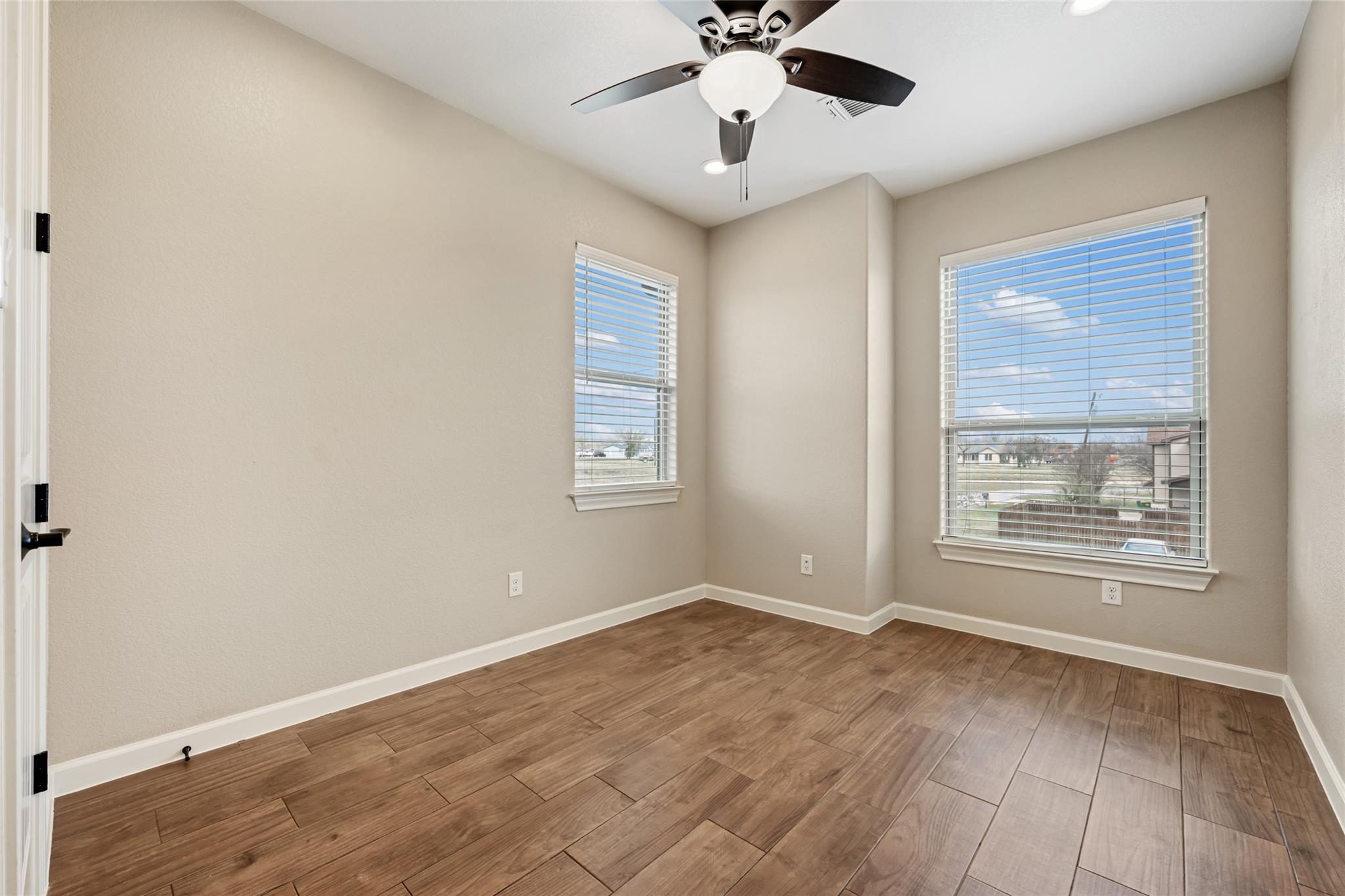 600 Samaripa St, Manor, TX 78653