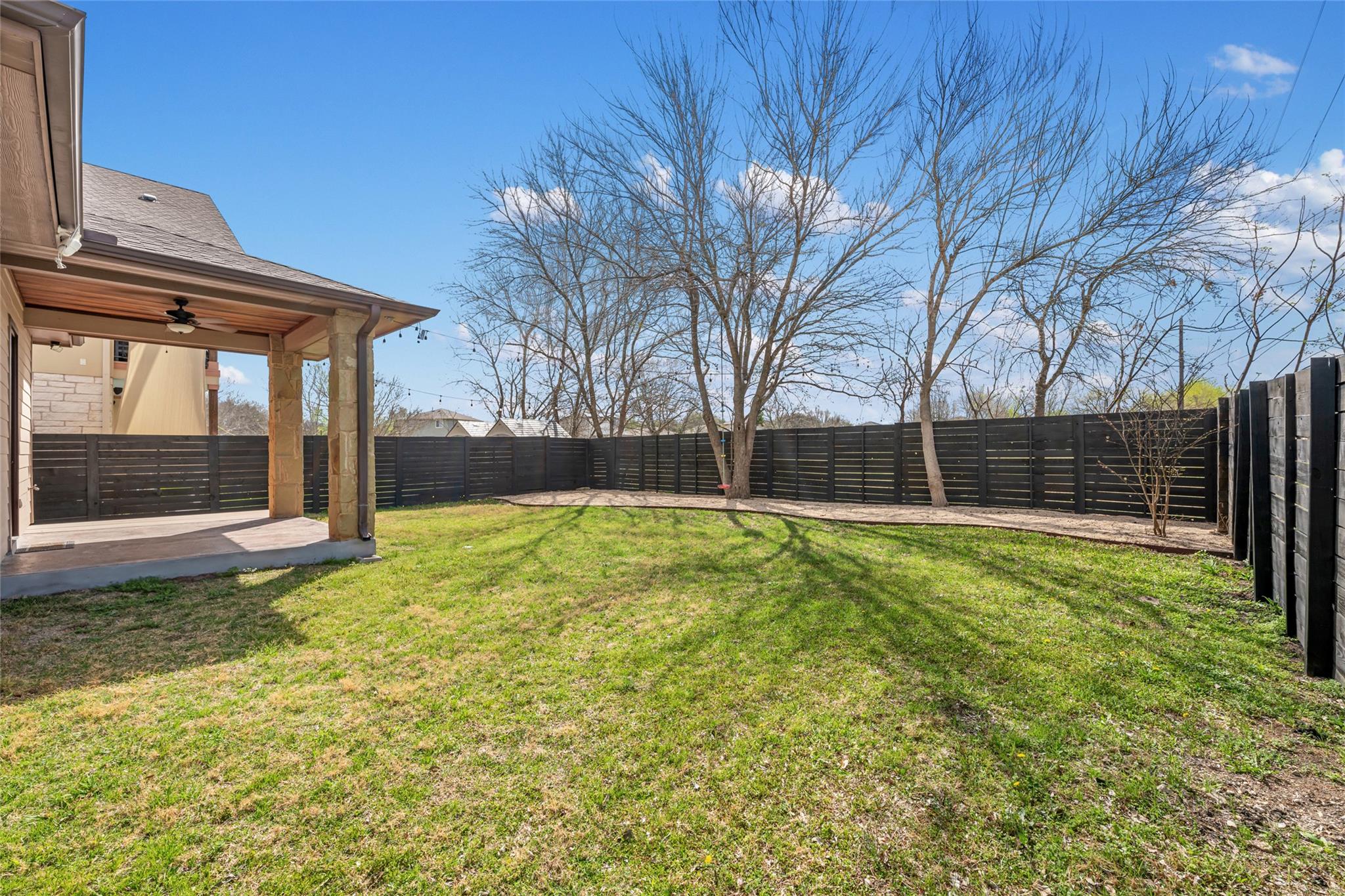 600 Samaripa St, Manor, TX 78653