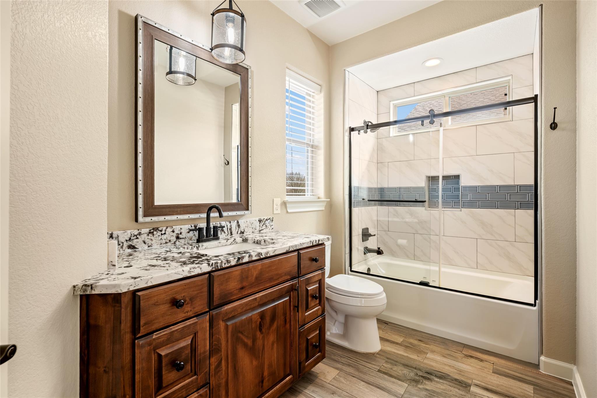 600 Samaripa St, Manor, TX 78653