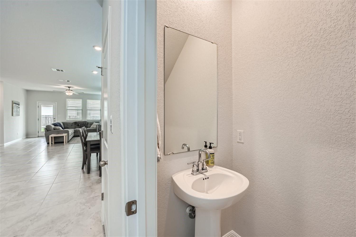 104 Red Cedar Ct, Georgetown, TX 78628