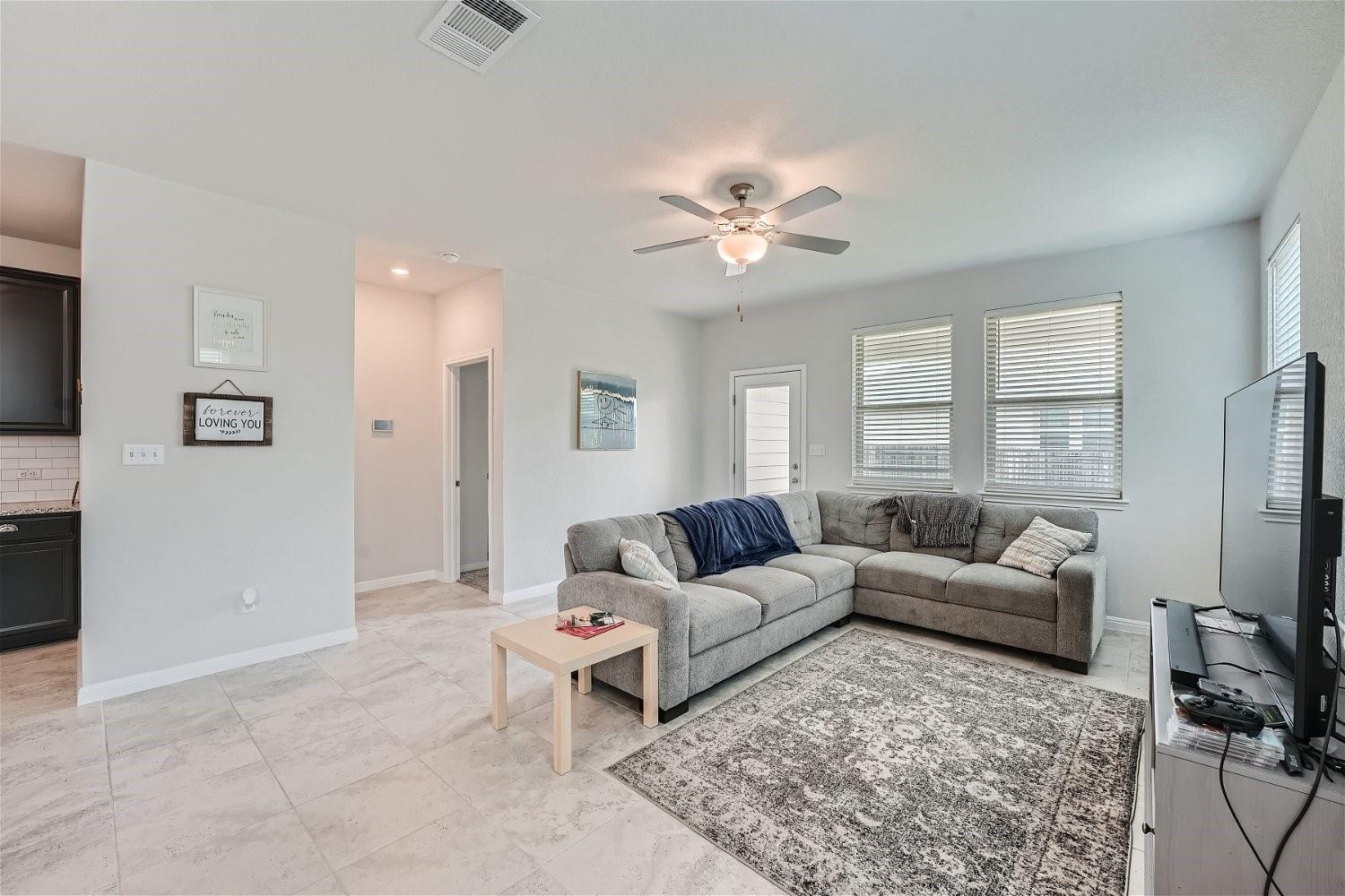 104 Red Cedar Ct, Georgetown, TX 78628