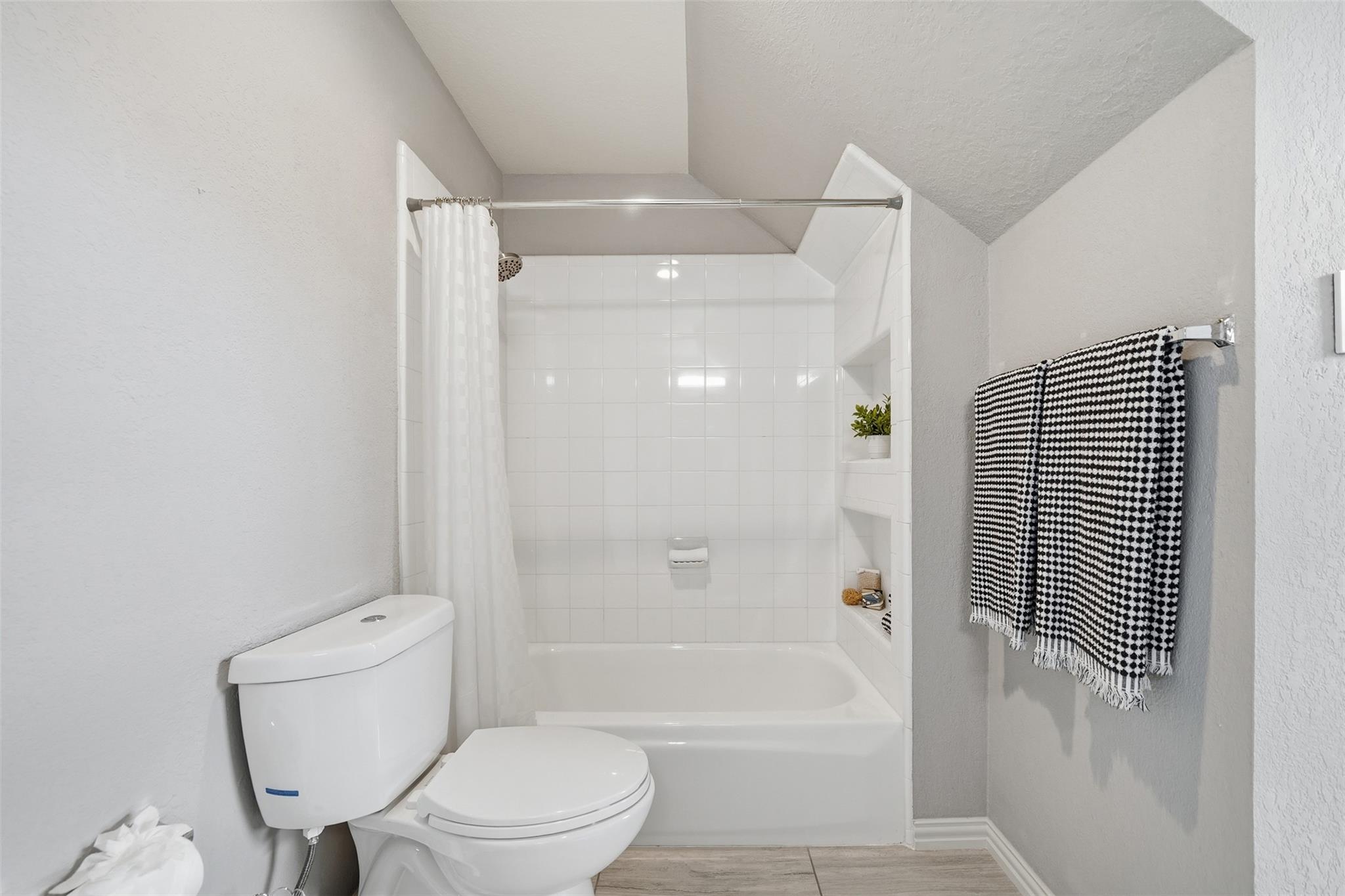 10507 Erica Leigh Ct, Austin, TX 78726