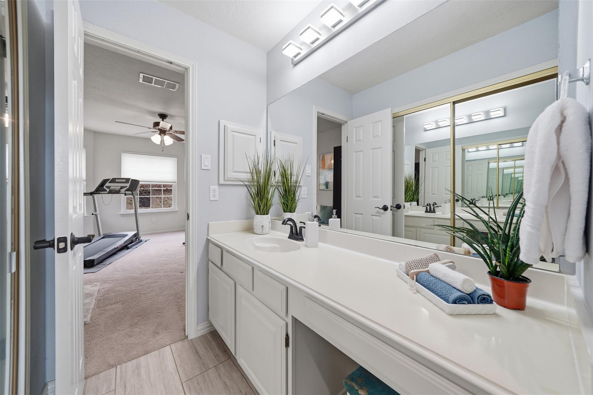 10507 Erica Leigh Ct, Austin, TX 78726