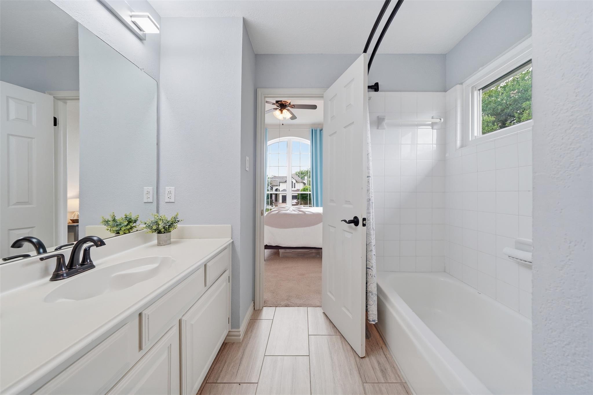 10507 Erica Leigh Ct, Austin, TX 78726