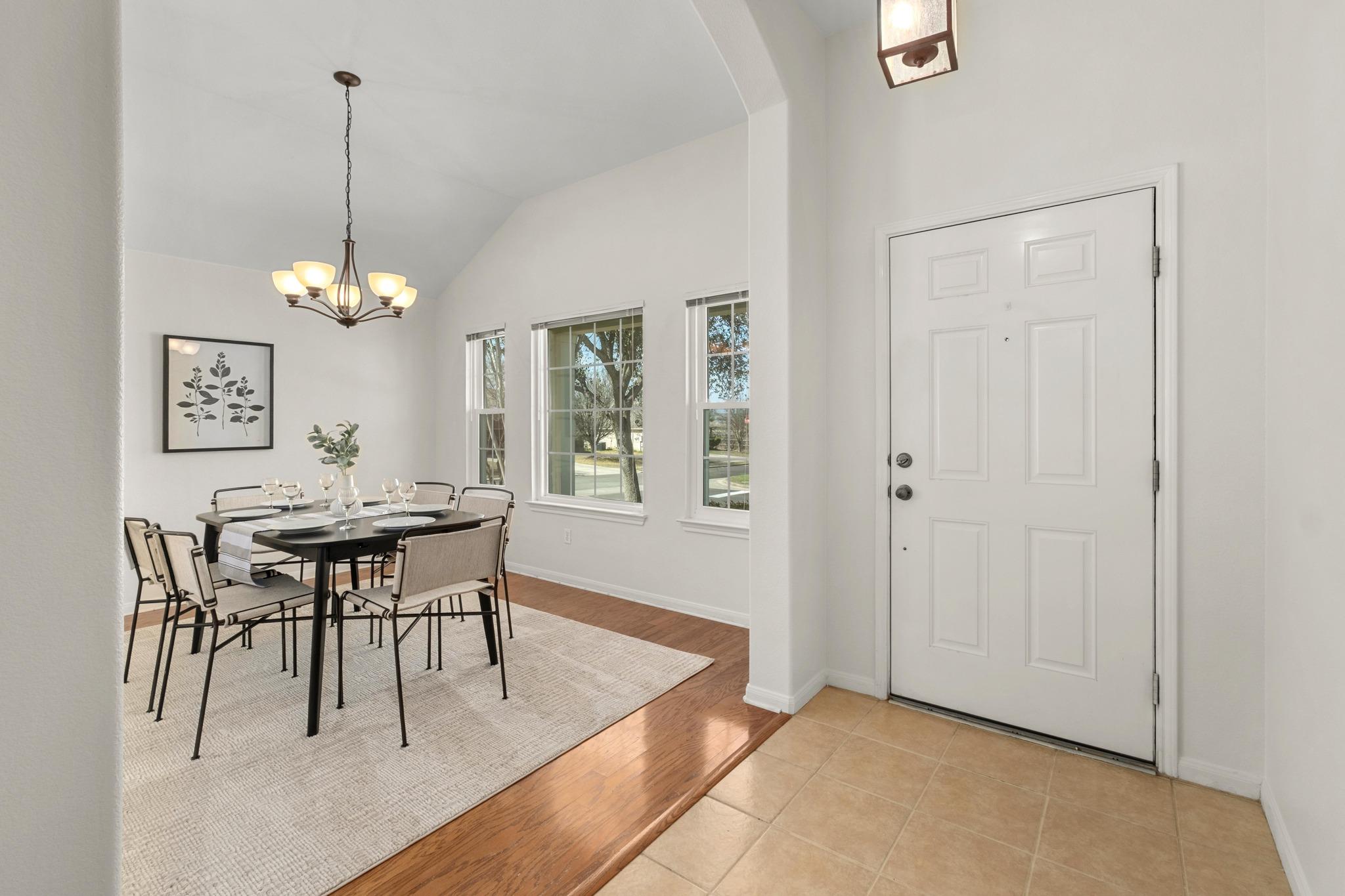 100 Pecanwood S, Kyle, TX 78640