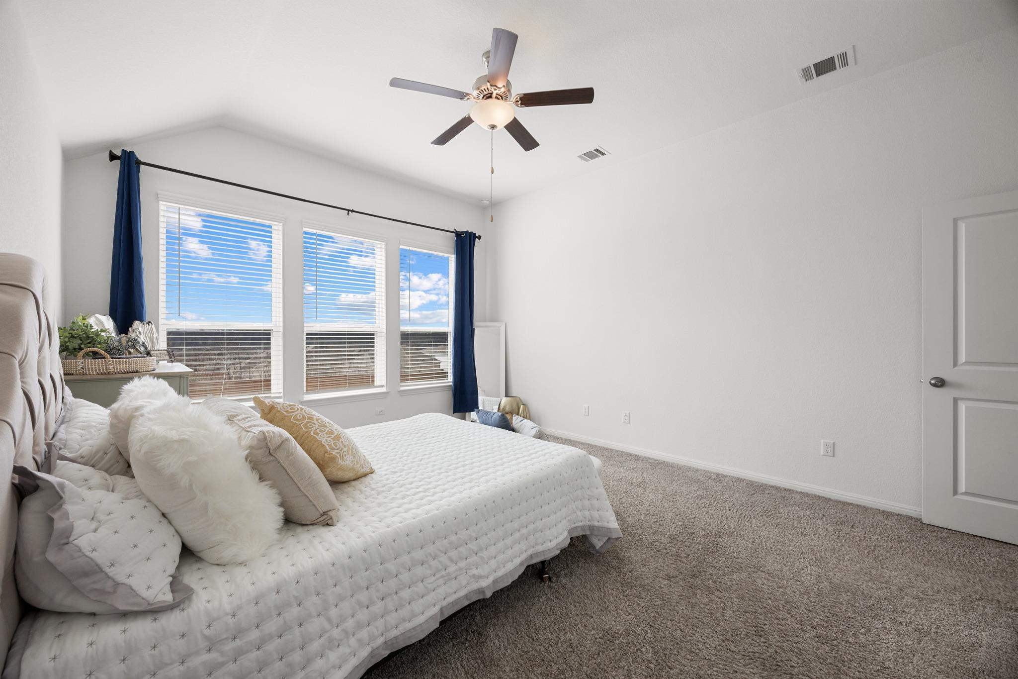 552 Panzano Dr, Georgetown, TX 78628