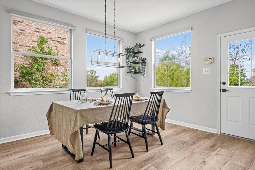 2002 Forest Hill Cv, Round Rock, TX 78665