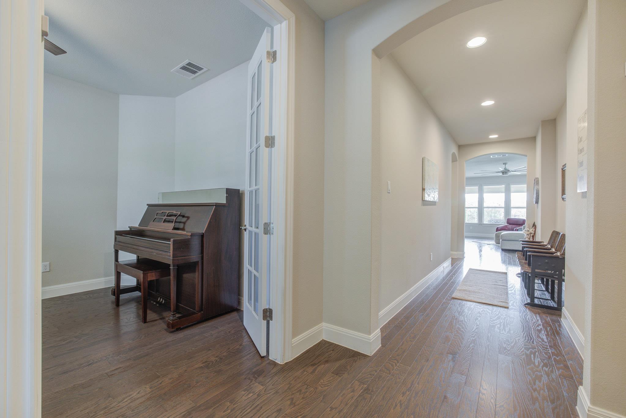 1540 Cresson Trl, Leander, TX 78641