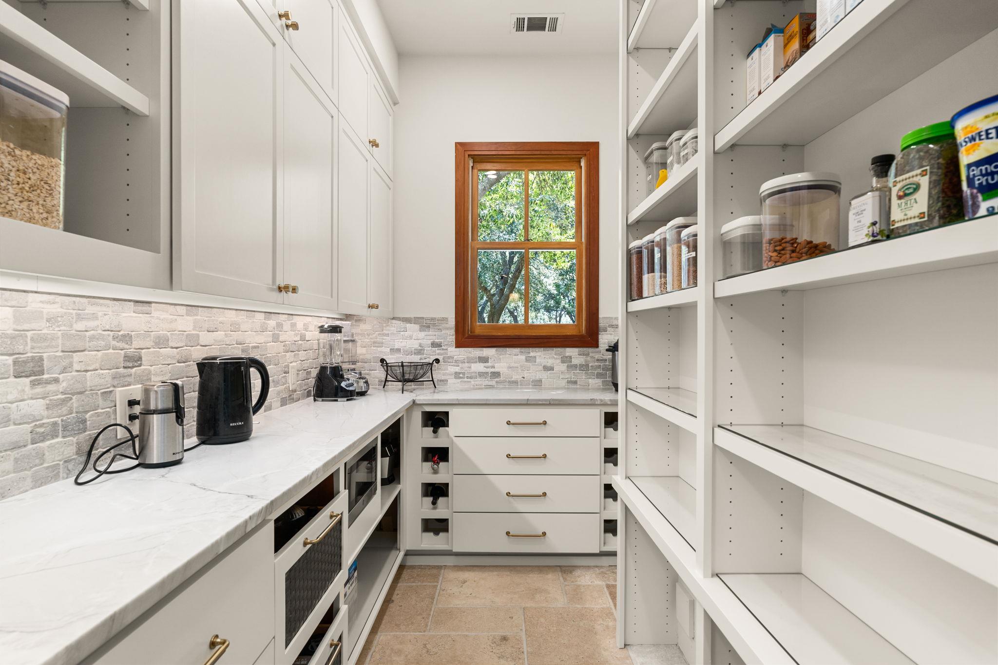 11953 Overlook Pass, Austin, TX 78738