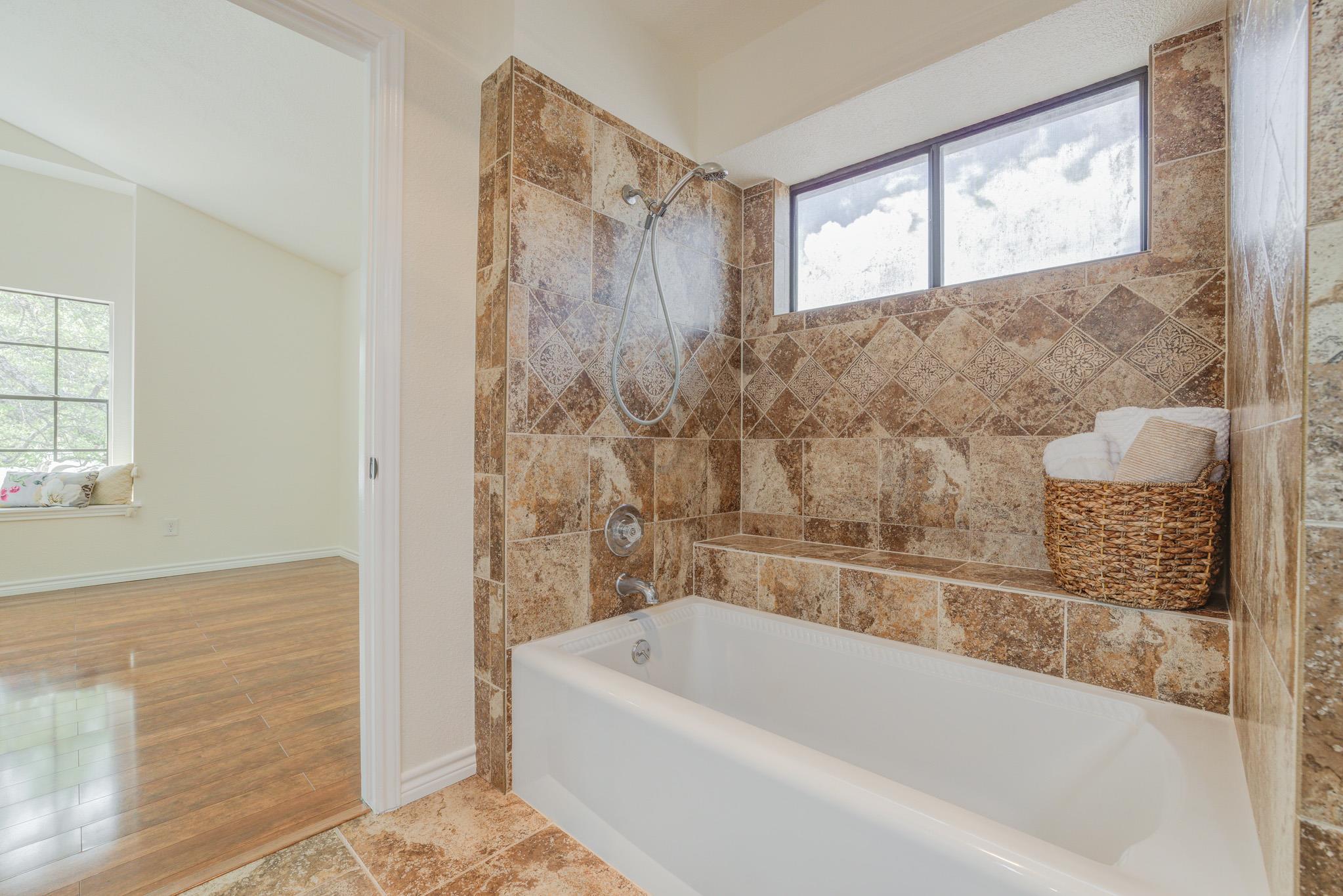 12023 Shady Springs Rd, Austin, TX 78758