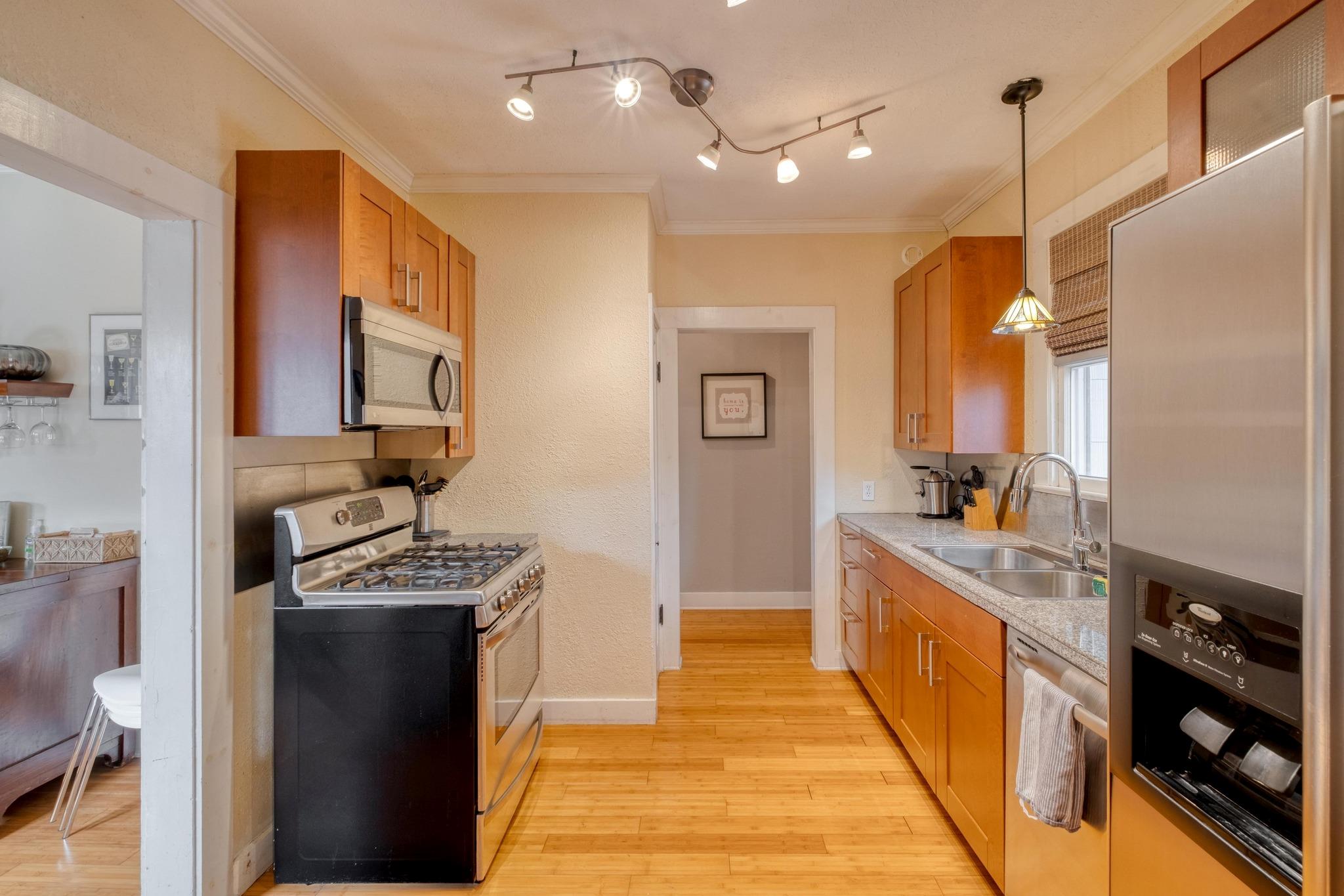 1706 Pennsylvania Ave, Austin, TX 78702