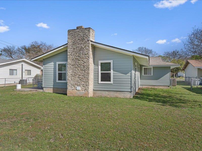 1312 Hyman Ln, Austin, TX 78742