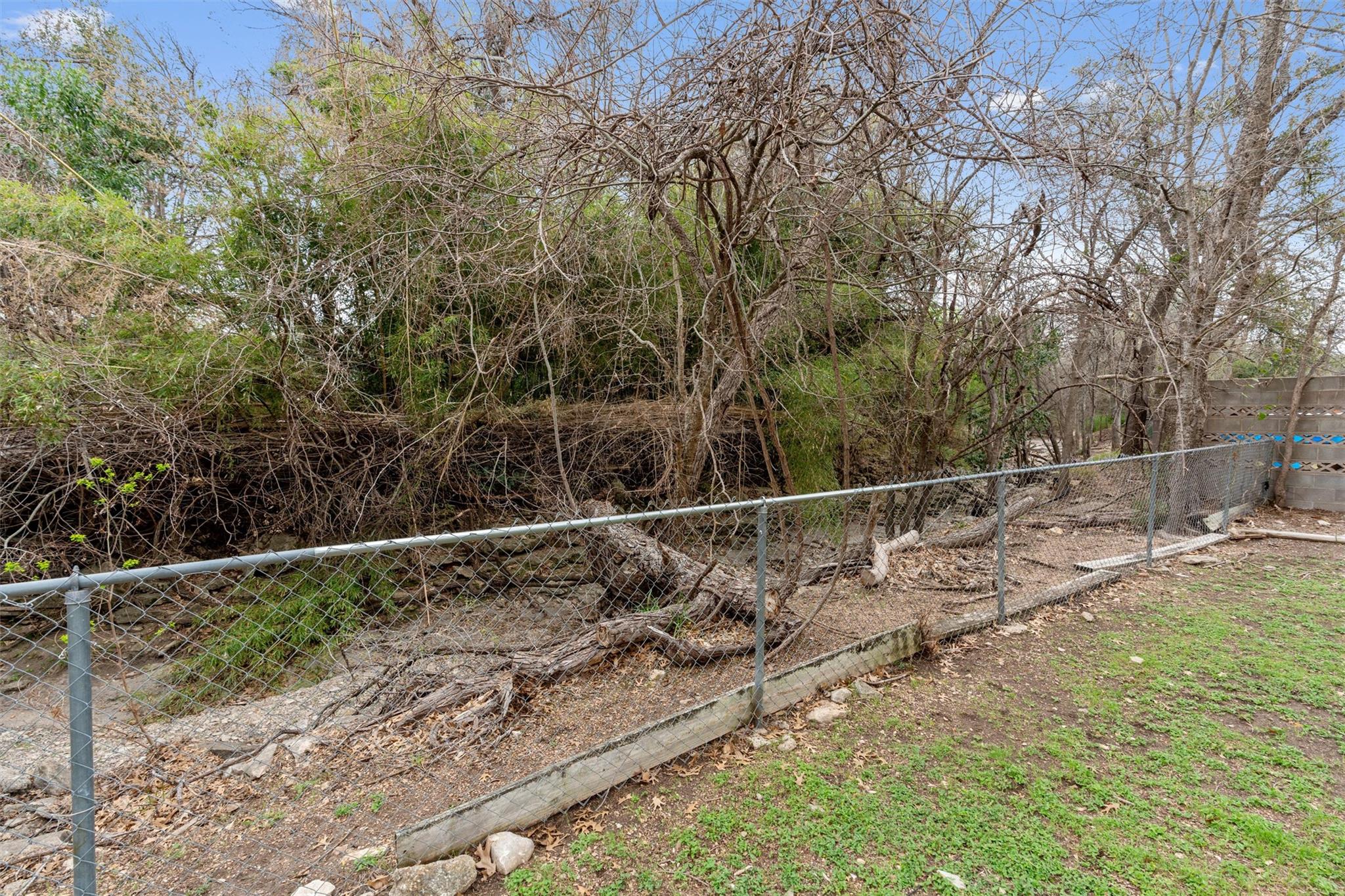 6405 Danwood Dr, Austin, TX 78759