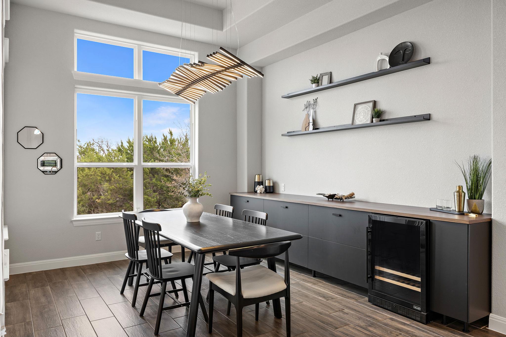 1065 Creeks Edge Vw, Leander, TX 78641