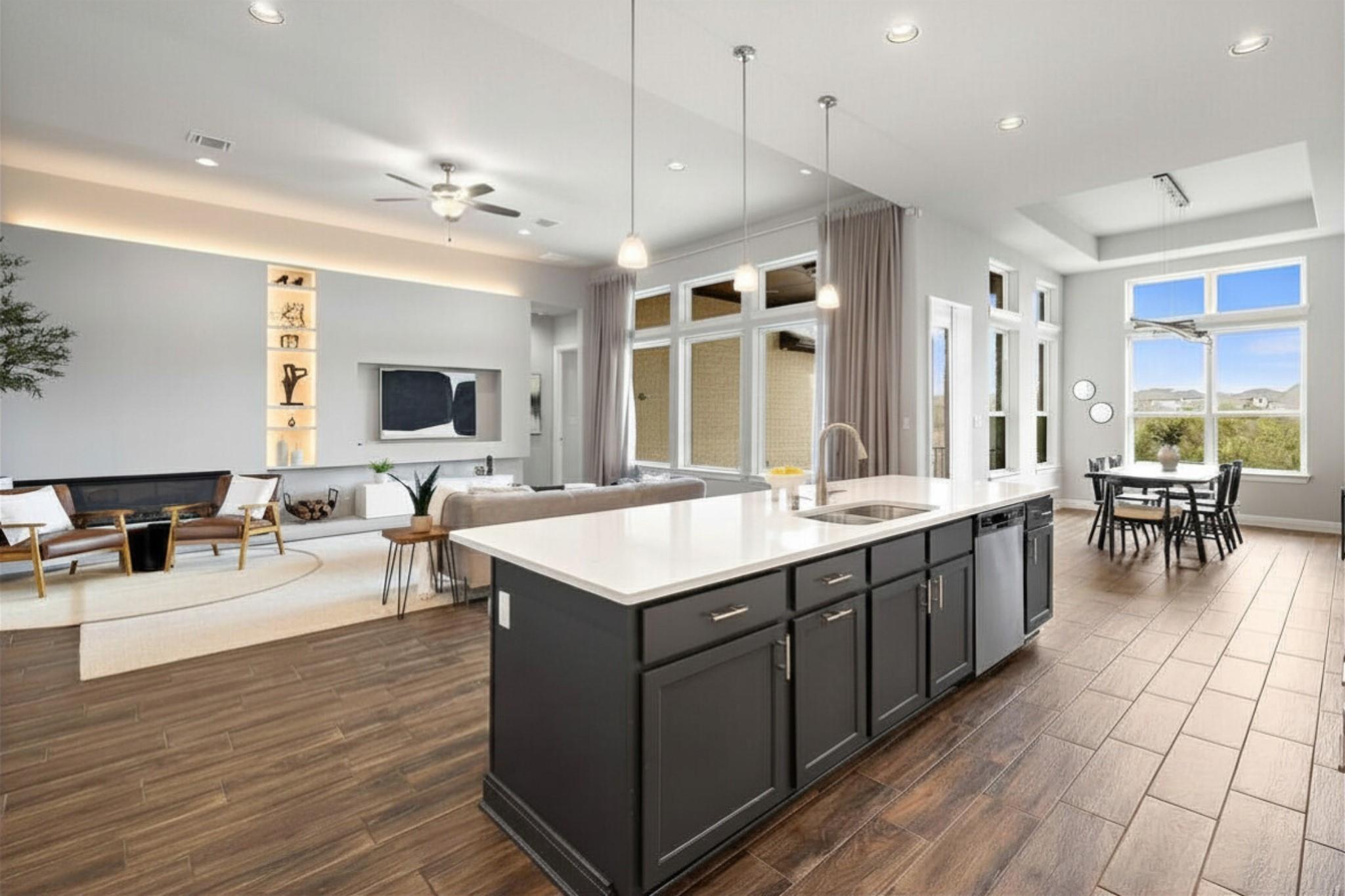 1065 Creeks Edge Vw, Leander, TX 78641