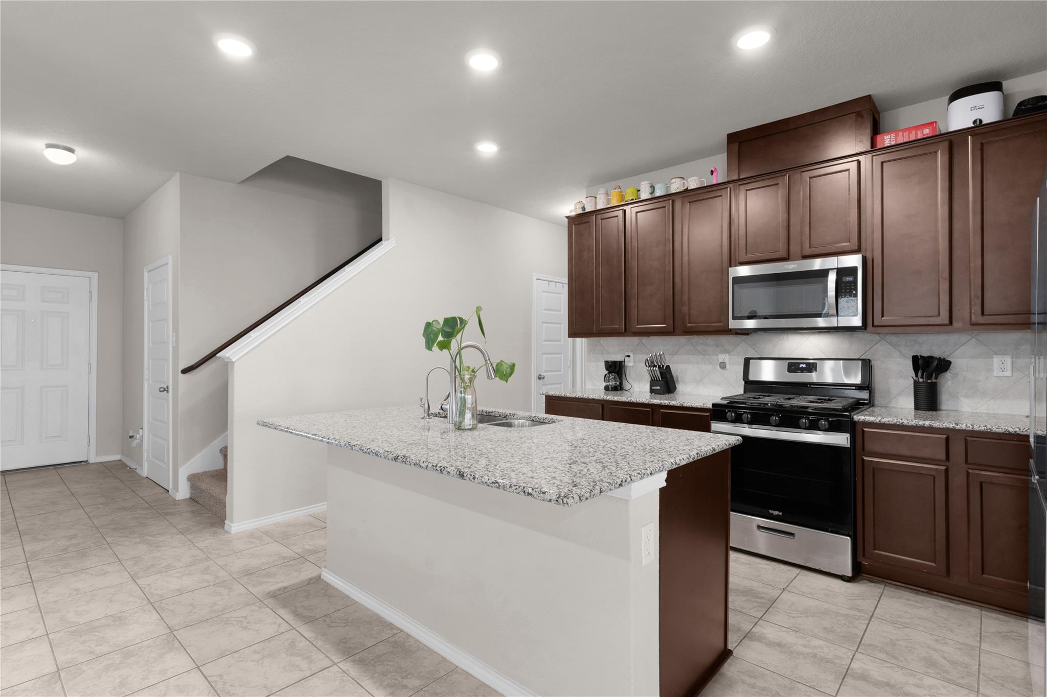 1027 Slight St, New Braunfels, TX 78130