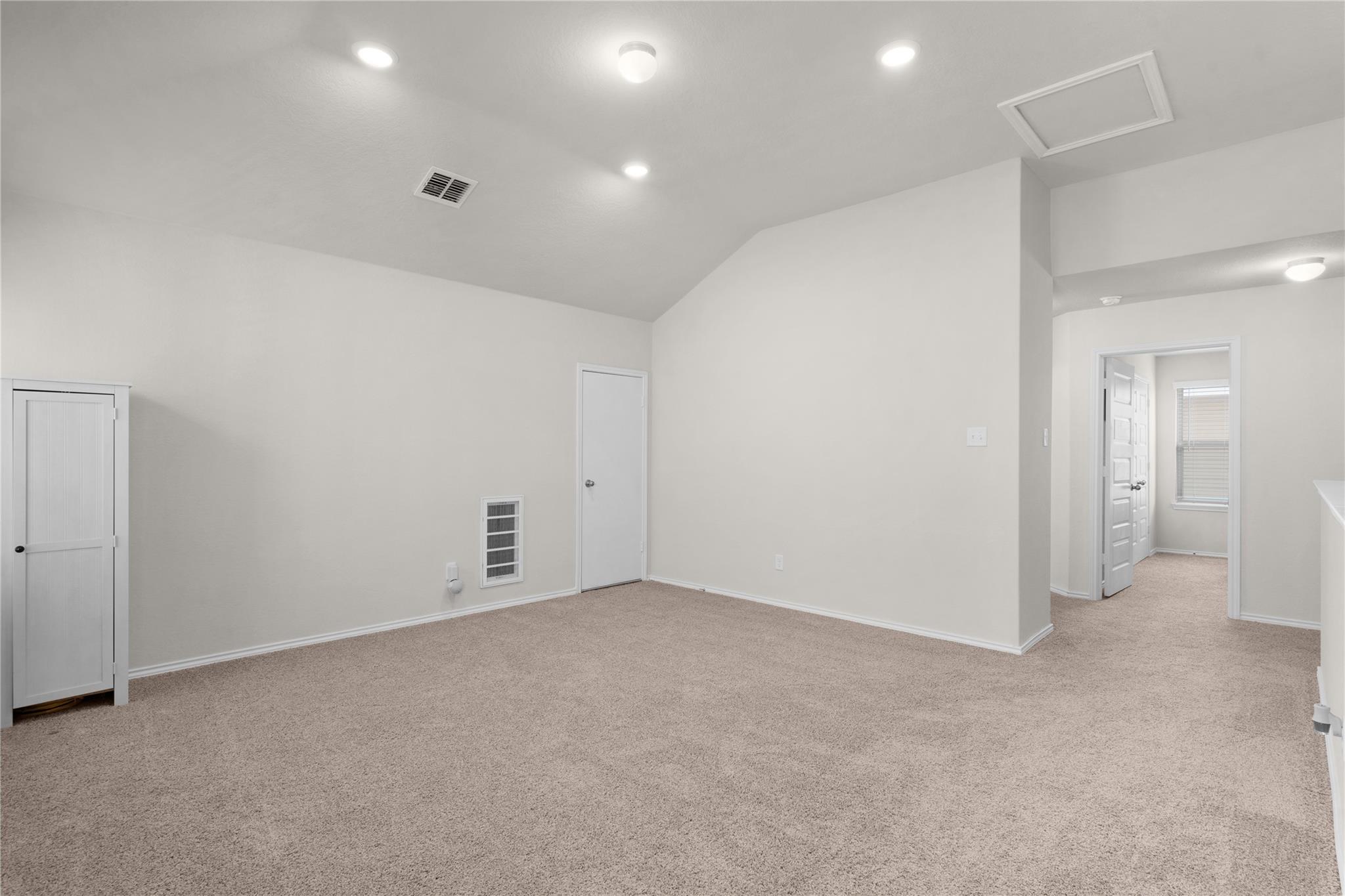 1027 Slight St, New Braunfels, TX 78130