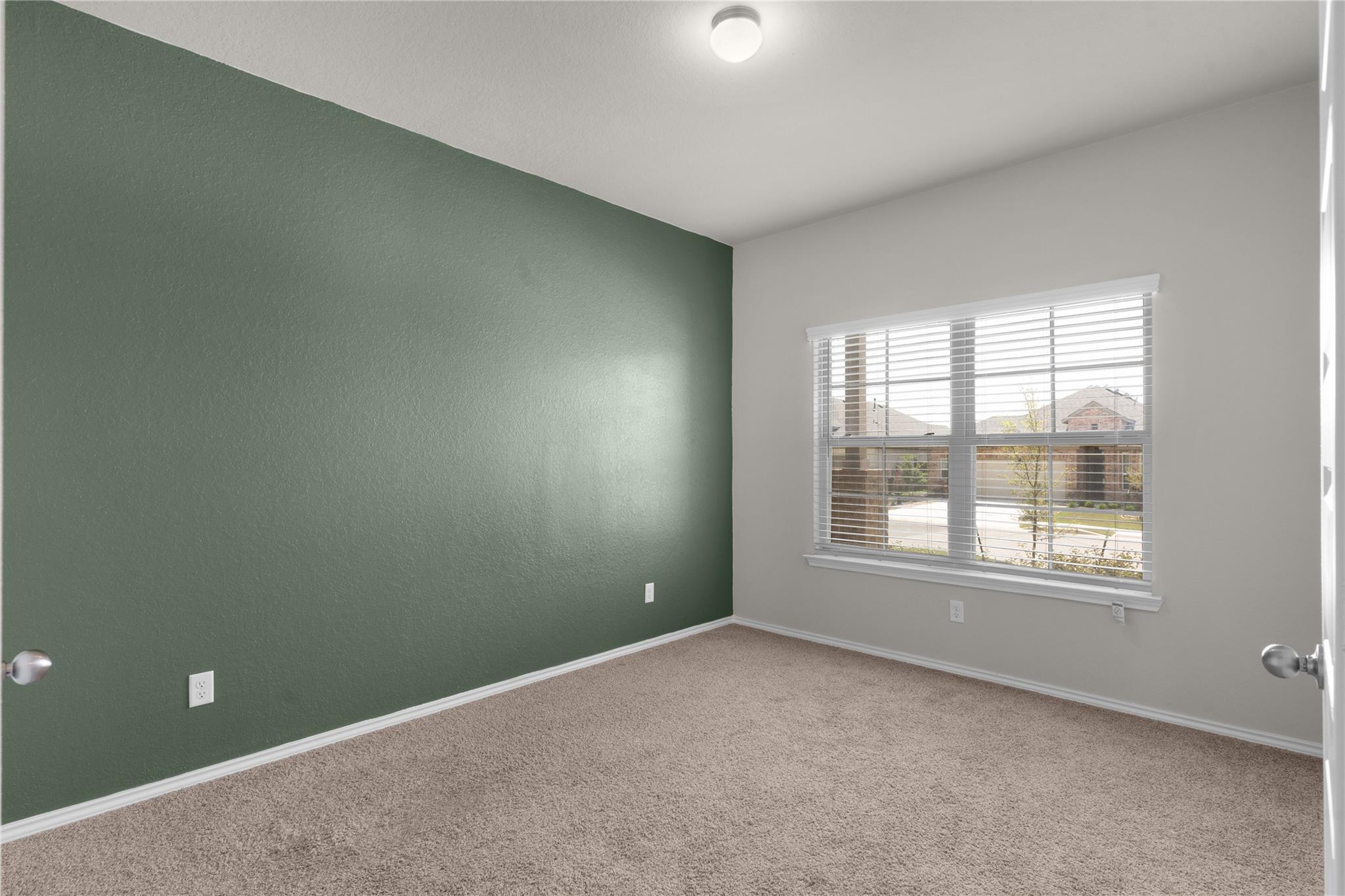 1027 Slight St, New Braunfels, TX 78130