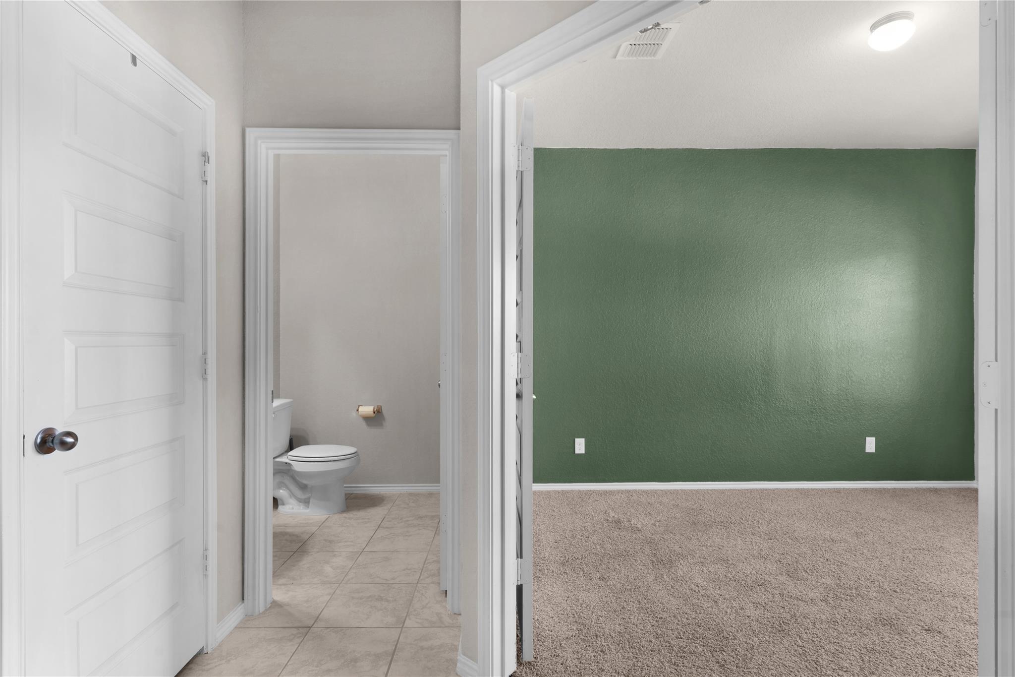 1027 Slight St, New Braunfels, TX 78130