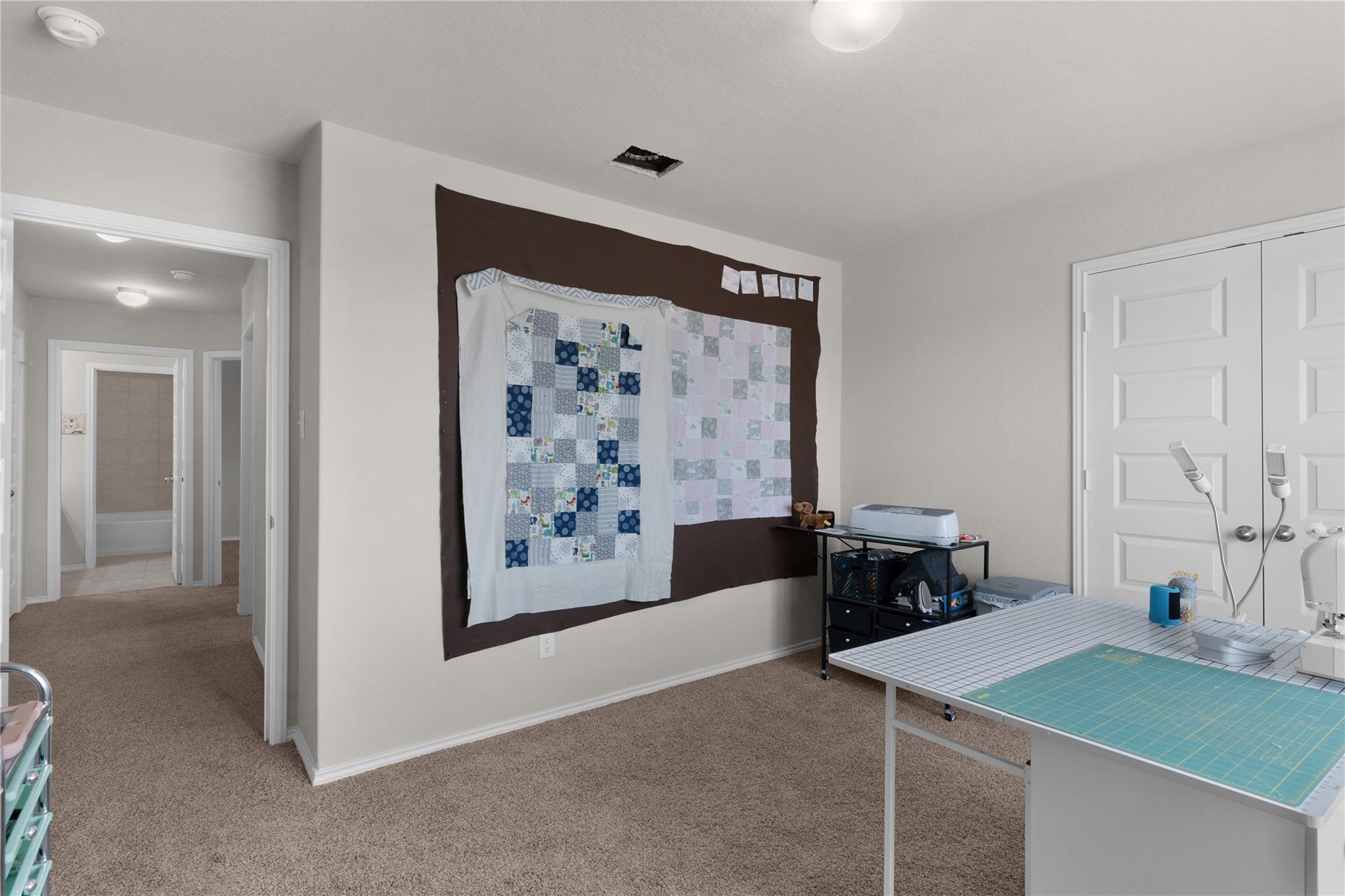 1027 Slight St, New Braunfels, TX 78130