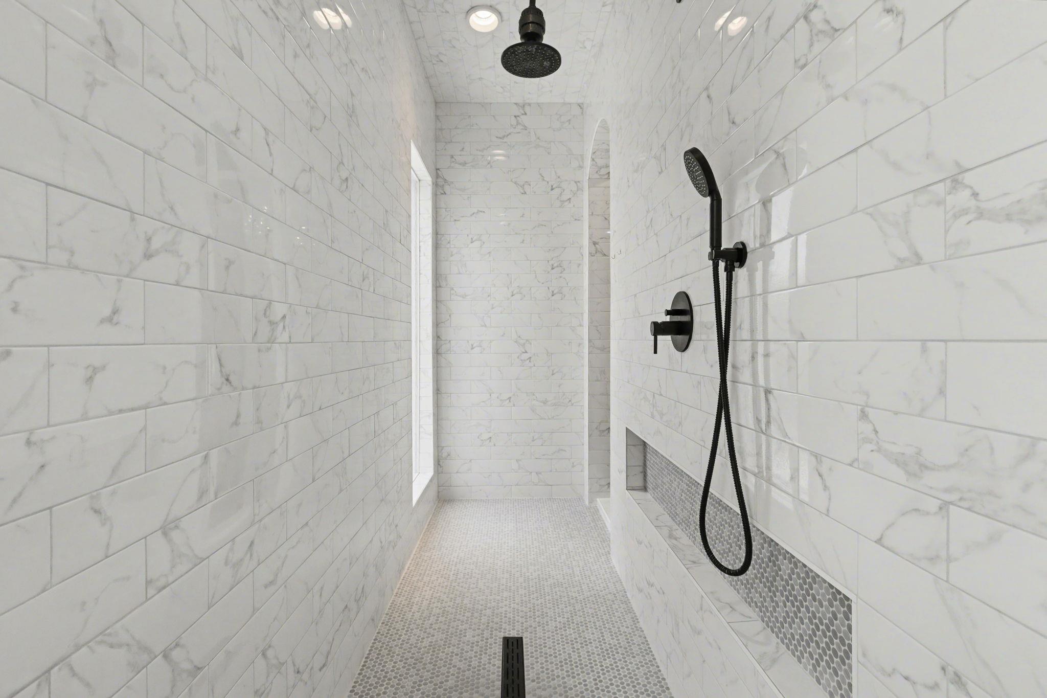 121 Burgess Ln, Austin, TX 78738