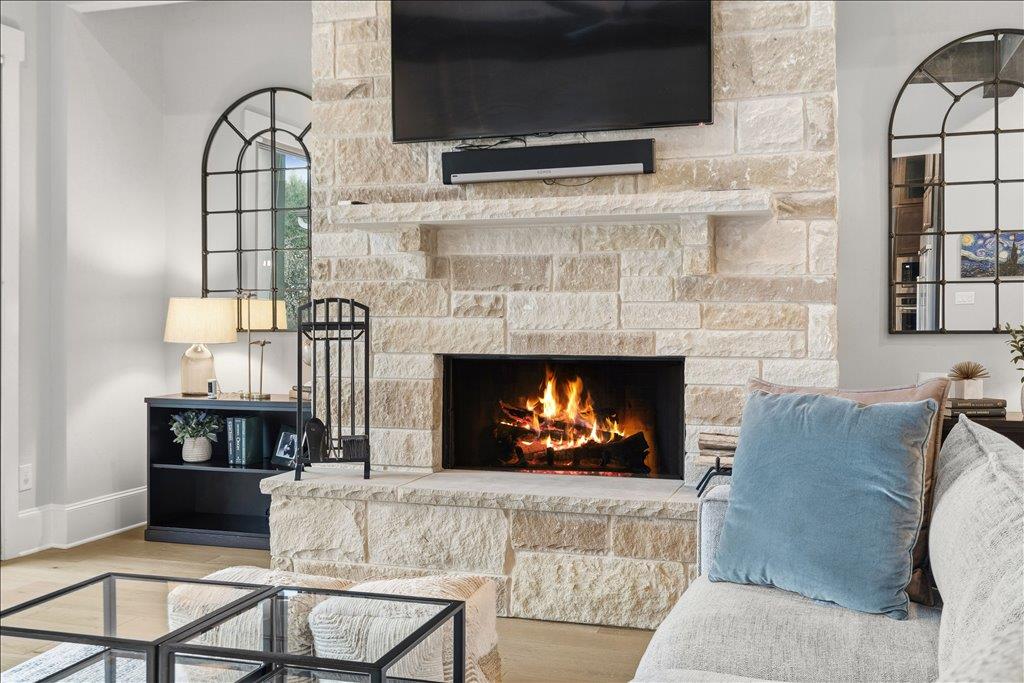 807 Serene Estates Dr, Austin, TX 78738