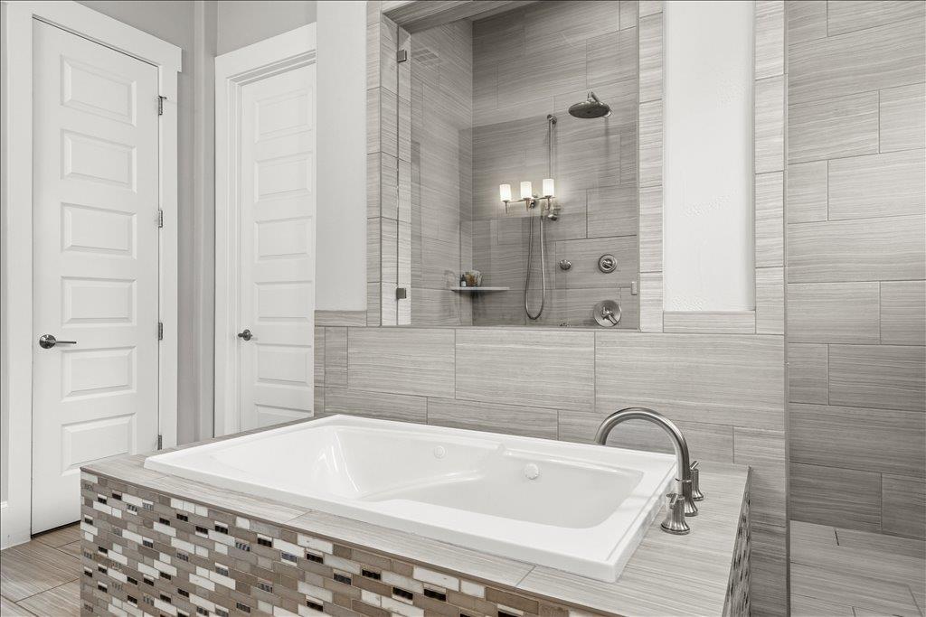 807 Serene Estates Dr, Austin, TX 78738