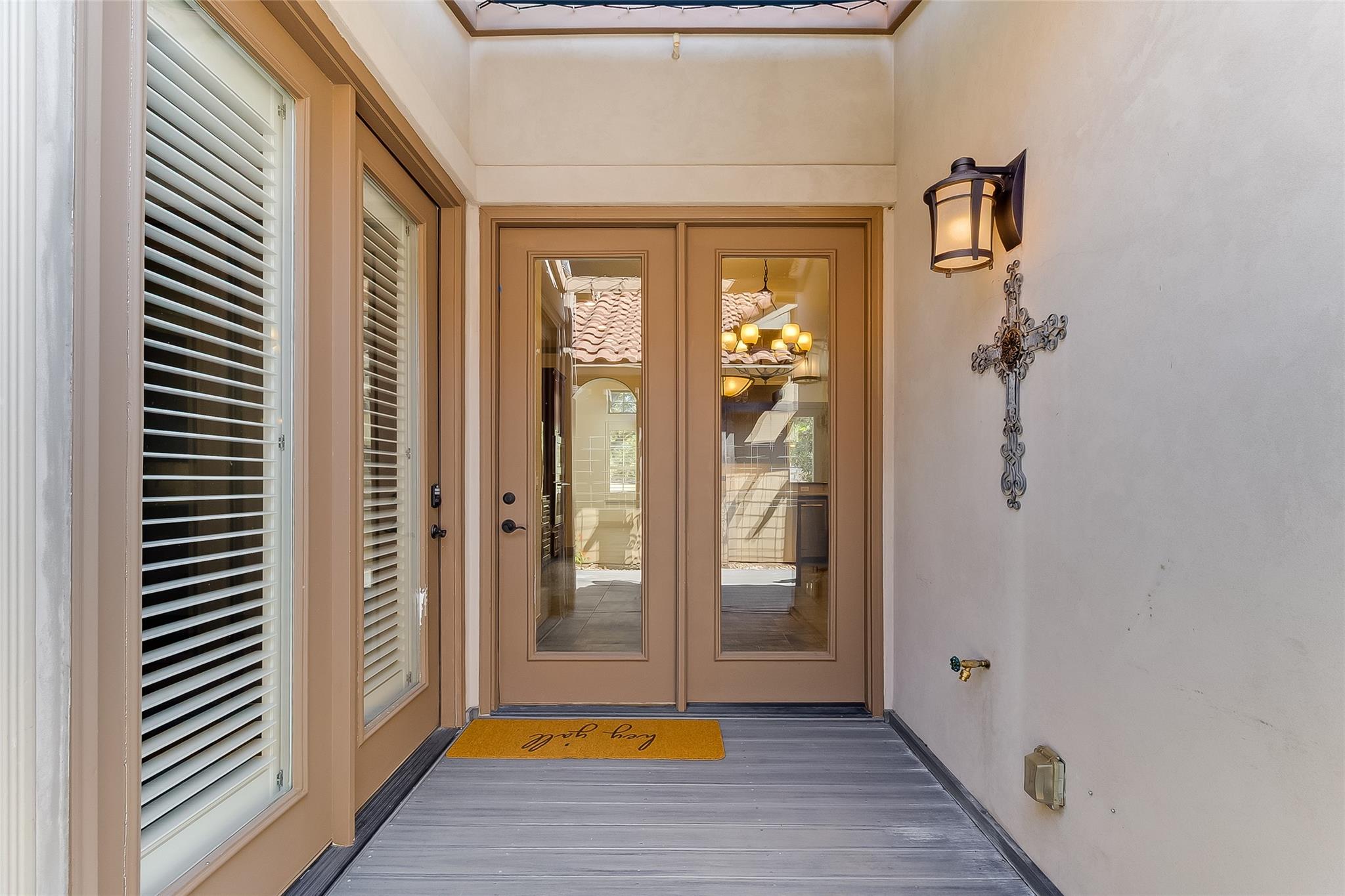 101 Blanco Ct, Horseshoe Bay, TX 78657